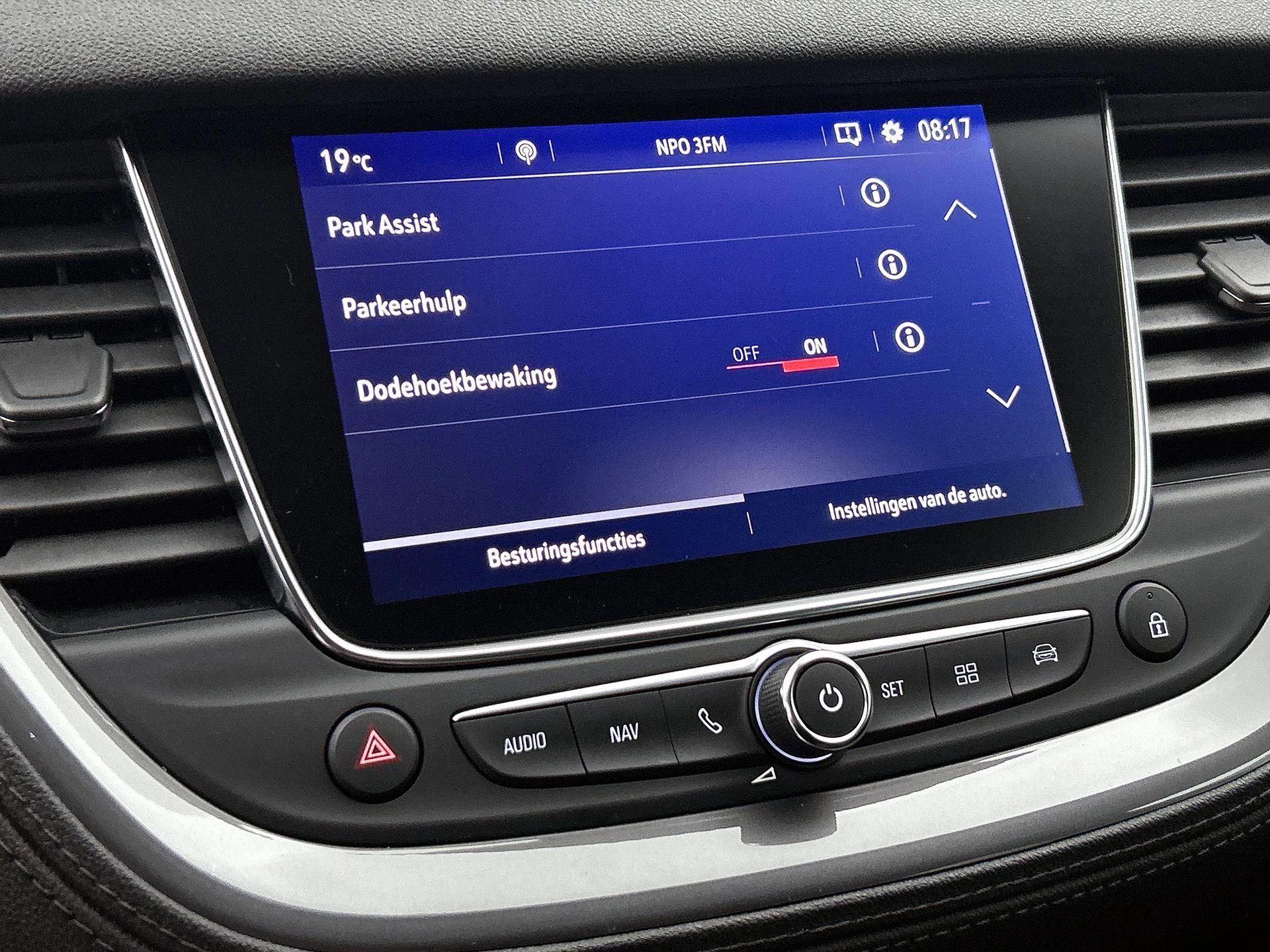 Opel-Grandland X-image-13