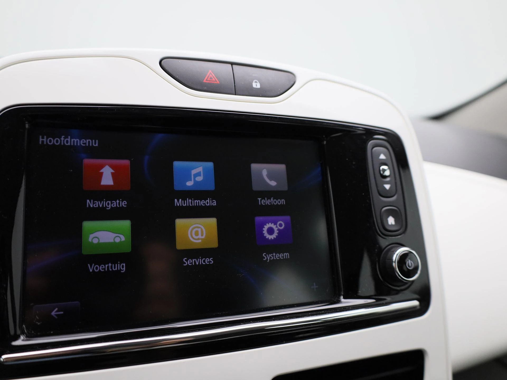 Renault-ZOE-image-17