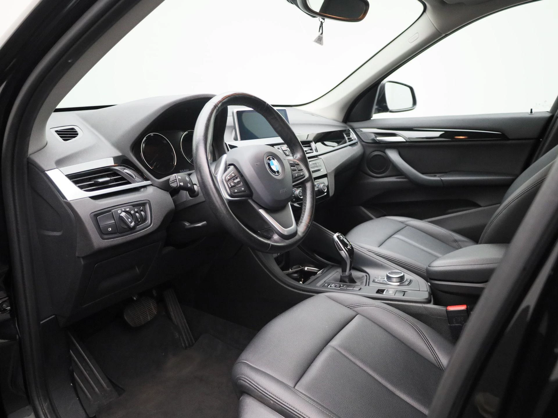 BMW-X1-image-28