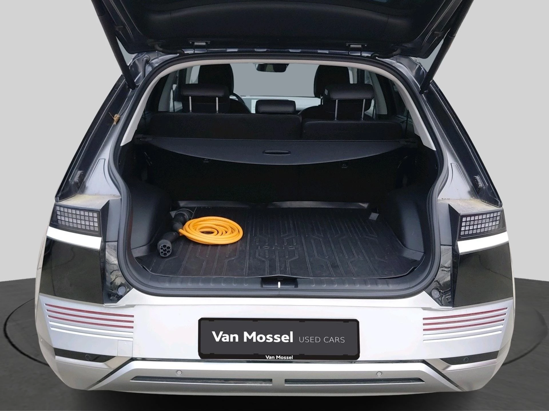 Hyundai-IONIQ 5-image-9