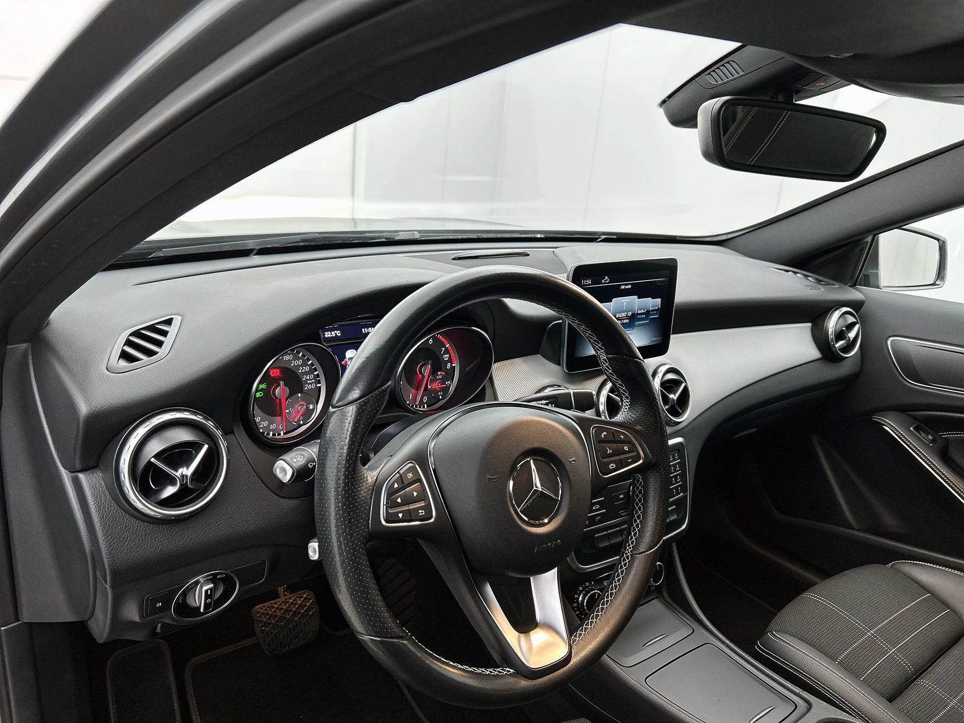 Mercedes-Benz GLA 180 Ambition