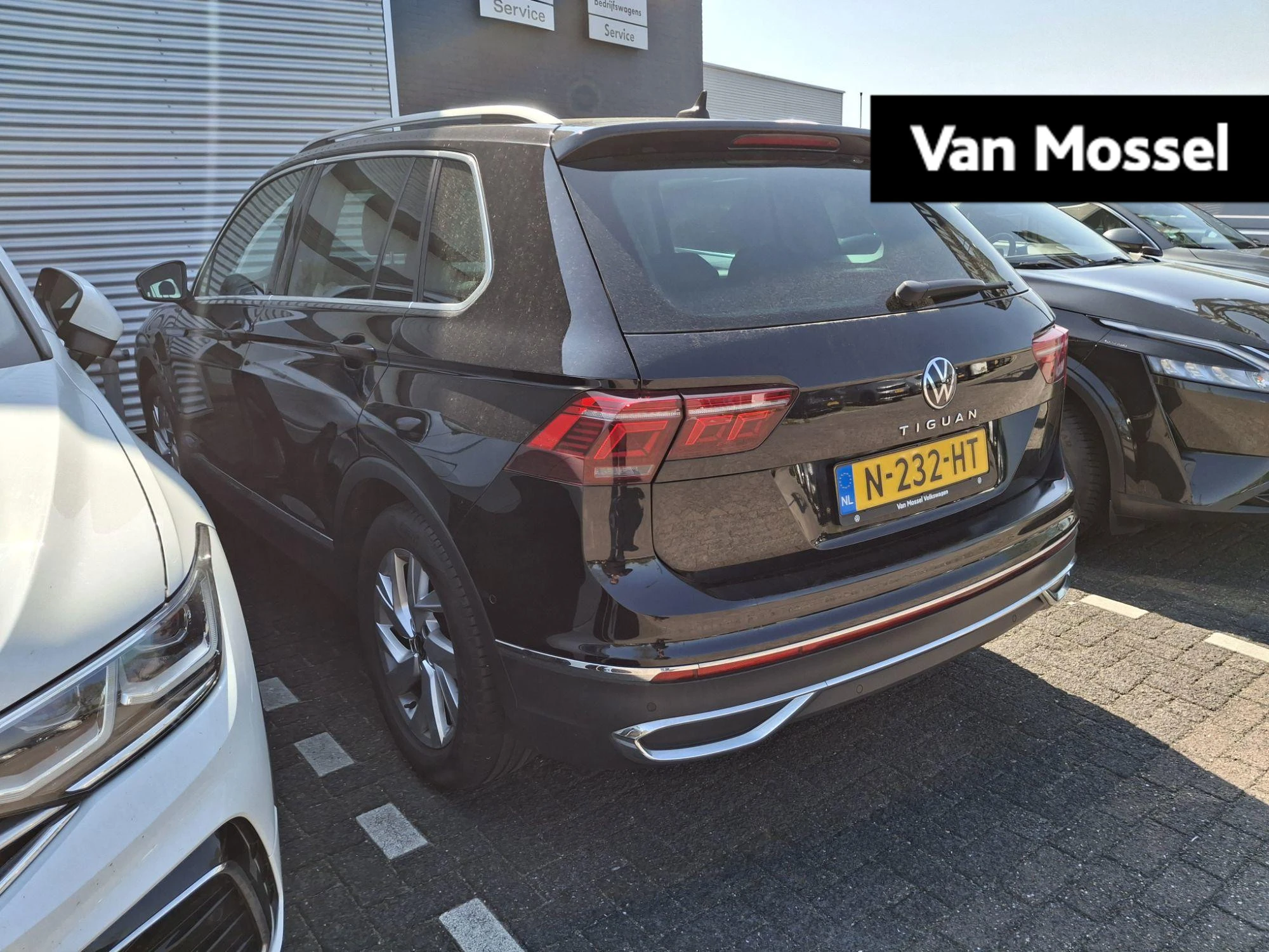 Volkswagen-Tiguan-image-0