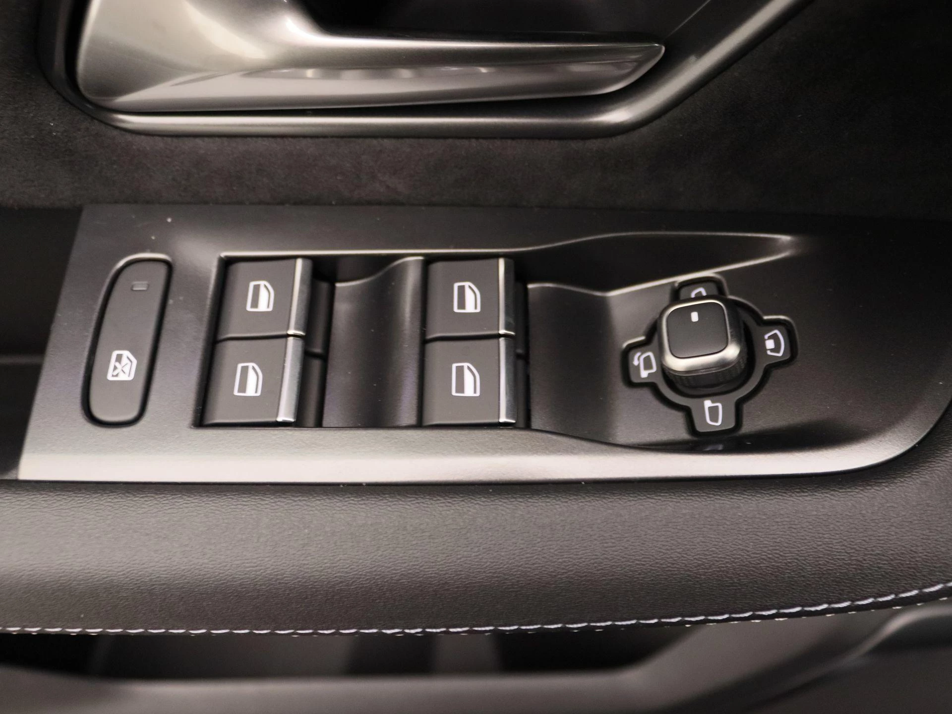 Opel-Grandland-image-23