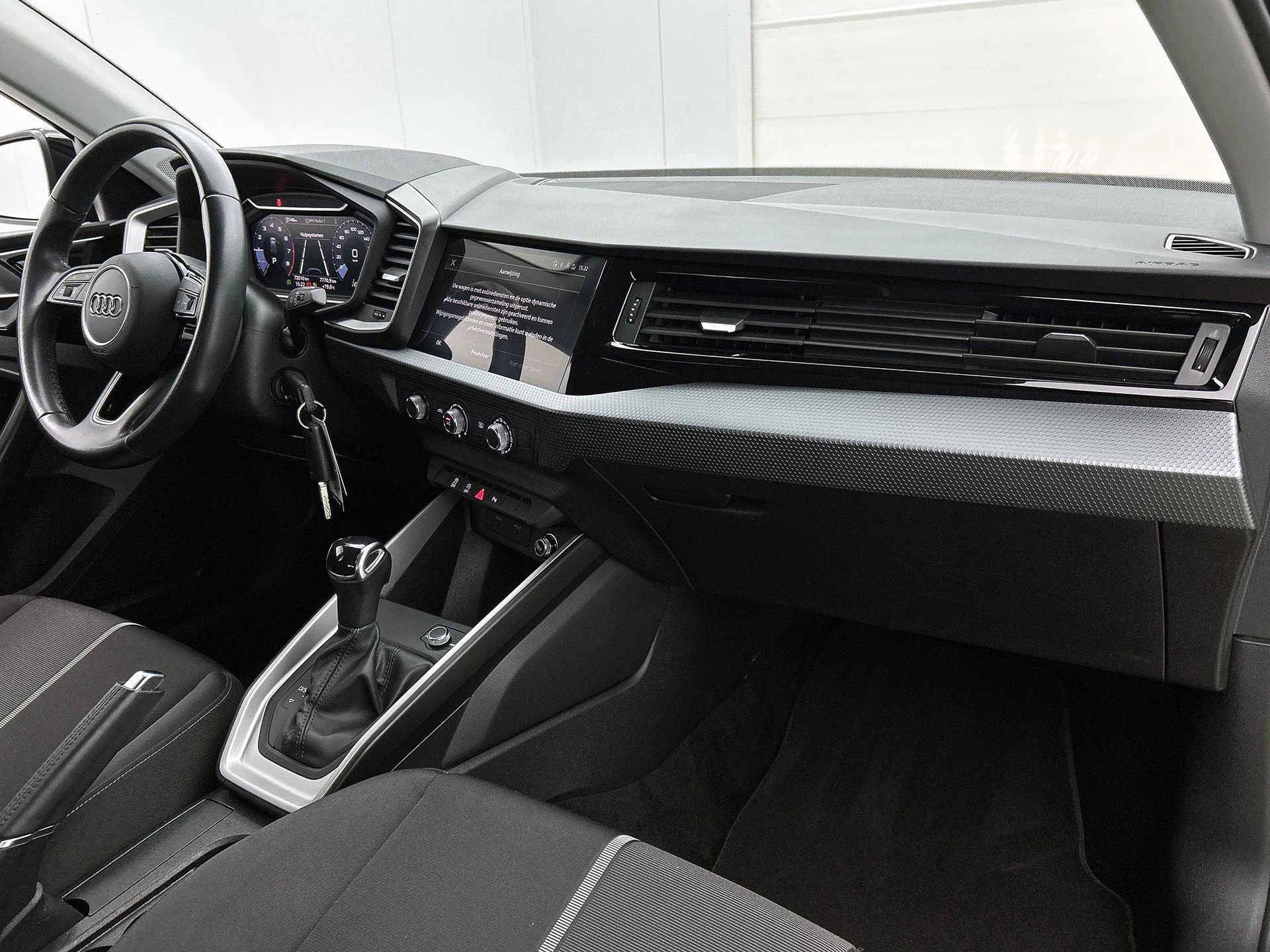 Audi-A1 Sportback-image-15