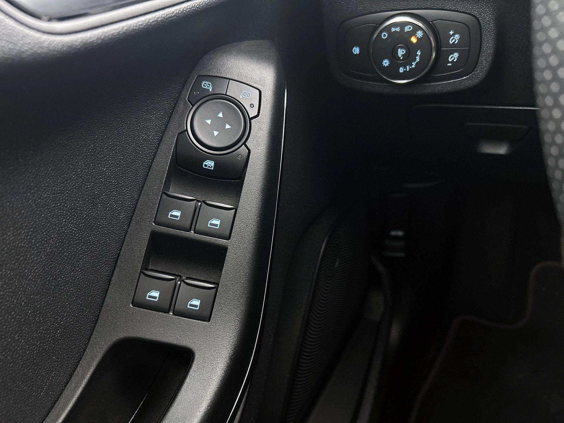 Ford Fiesta 1.0 EcoBoost Hybrid ST-Line