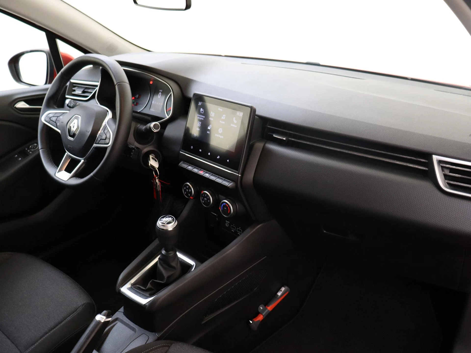 Renault-Clio-image-4