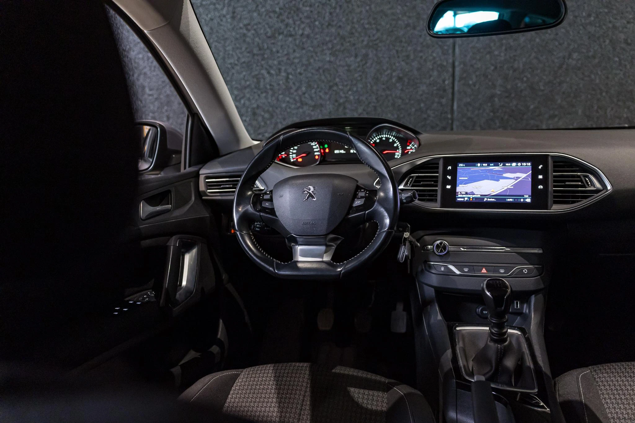 Peugeot-308-image-14