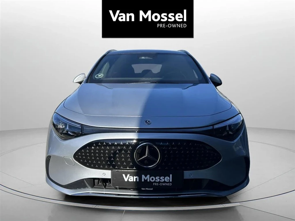Mercedes-Benz-CLA-image-1