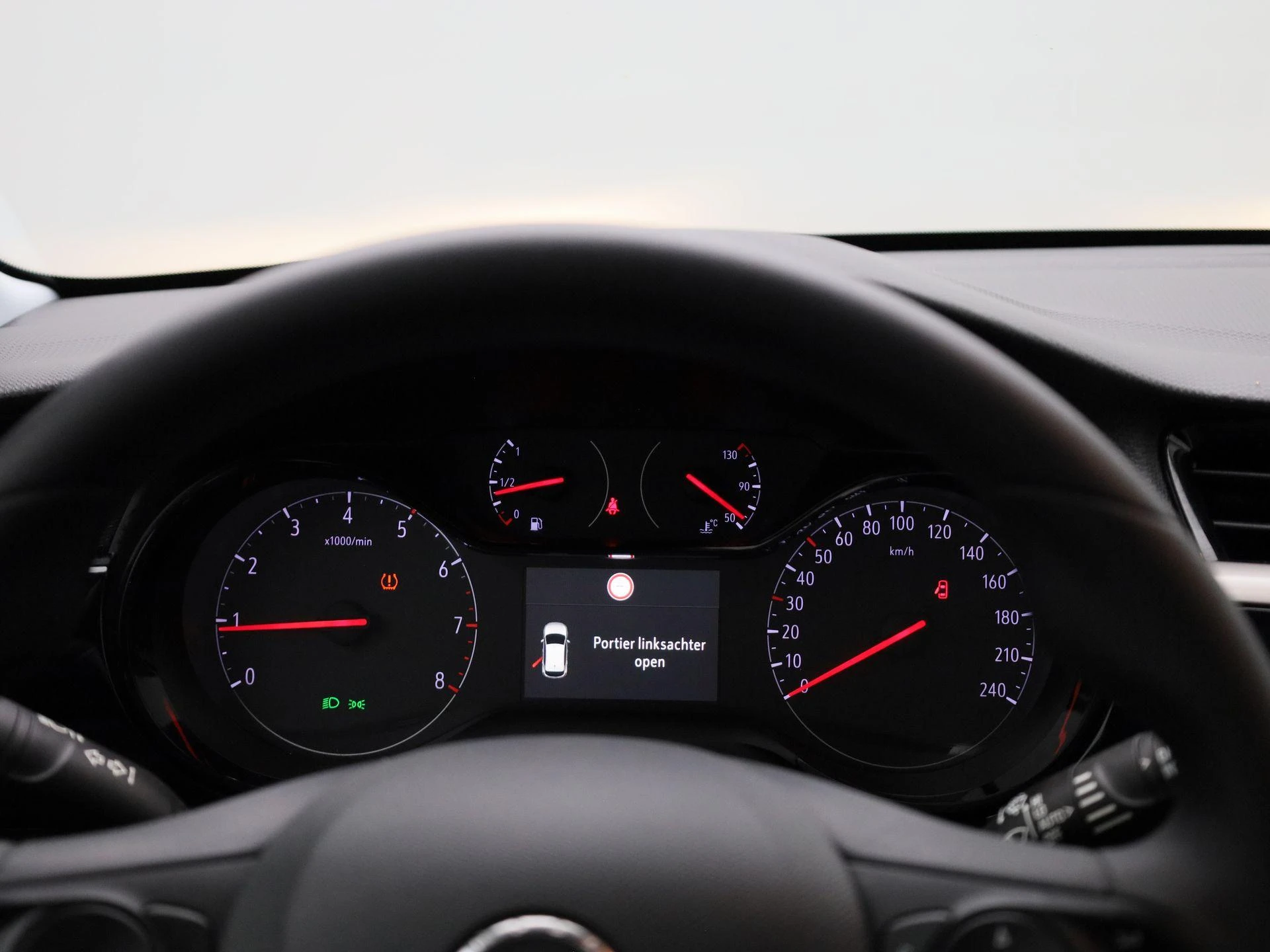 Opel-Corsa-image-7