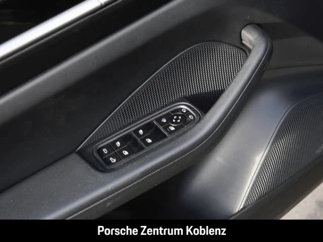 Porsche Macan 4 -MK2 Macan 4 -