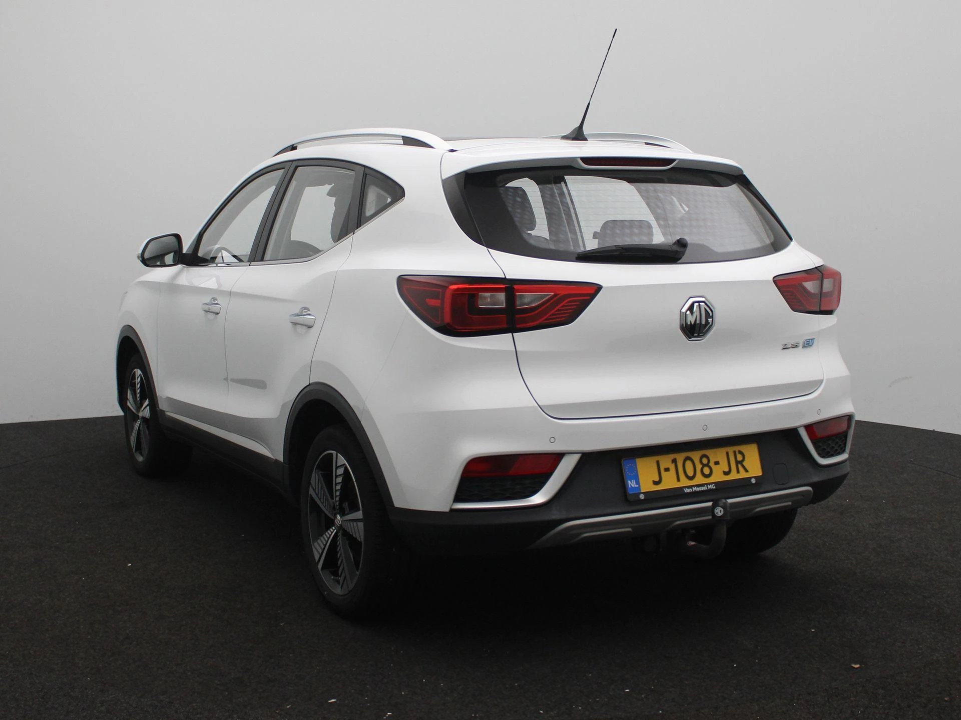 MG ZS EV