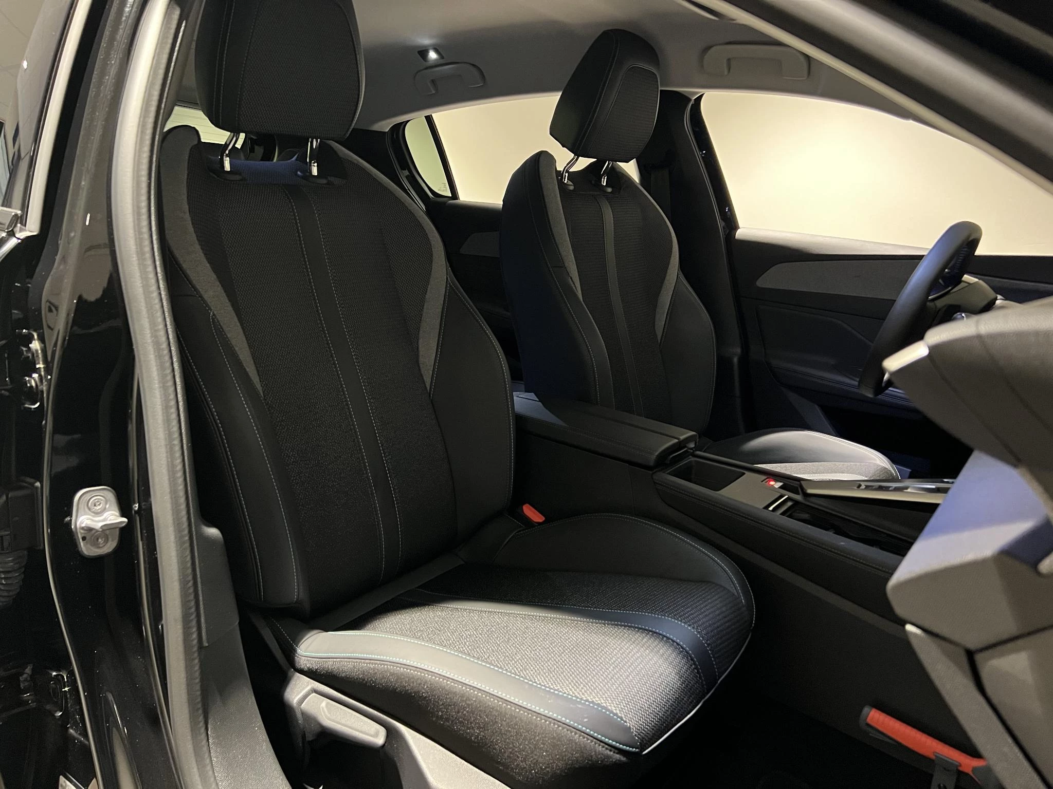 Peugeot-308-image-20