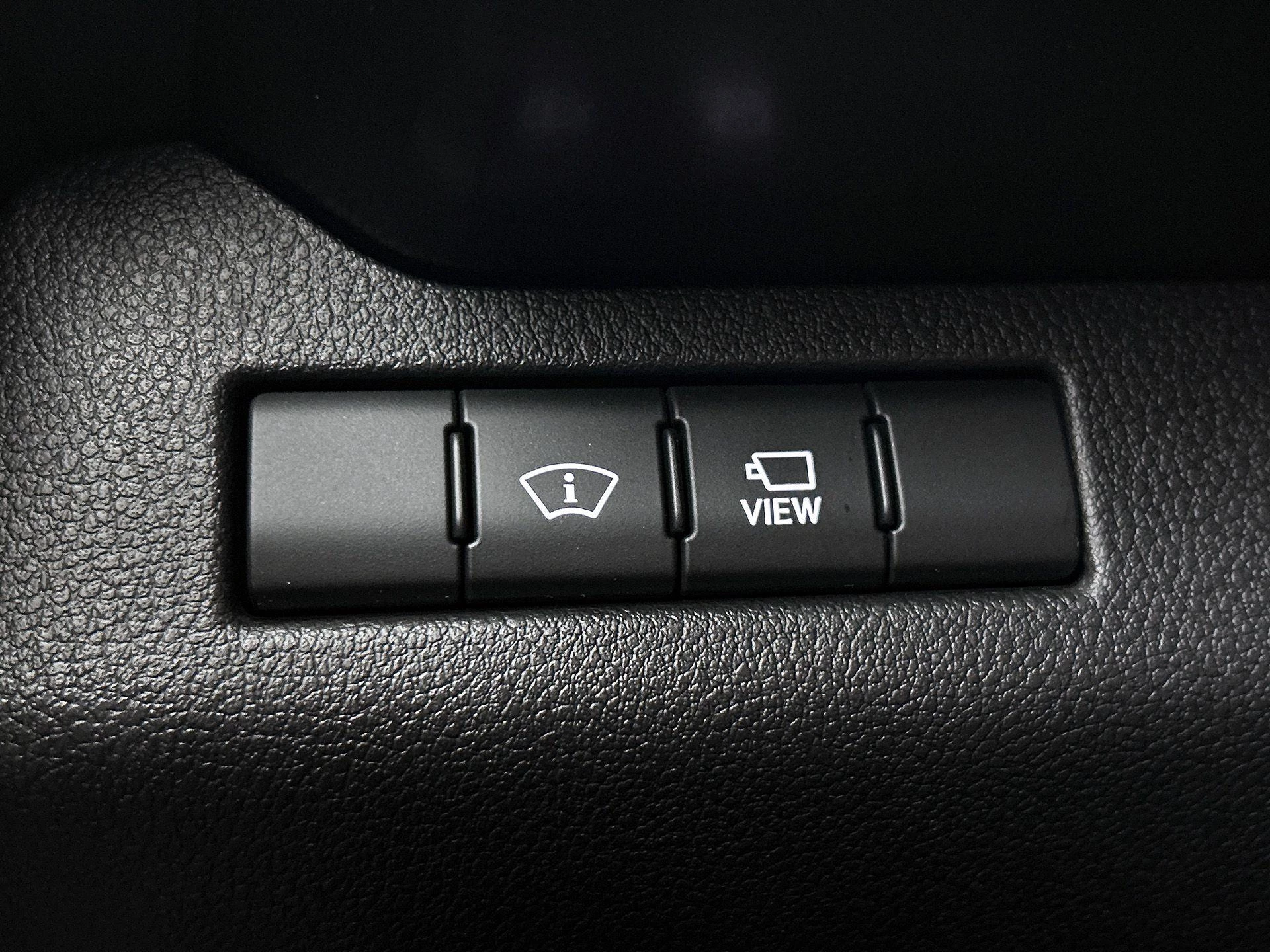 Lexus-UX-image-31
