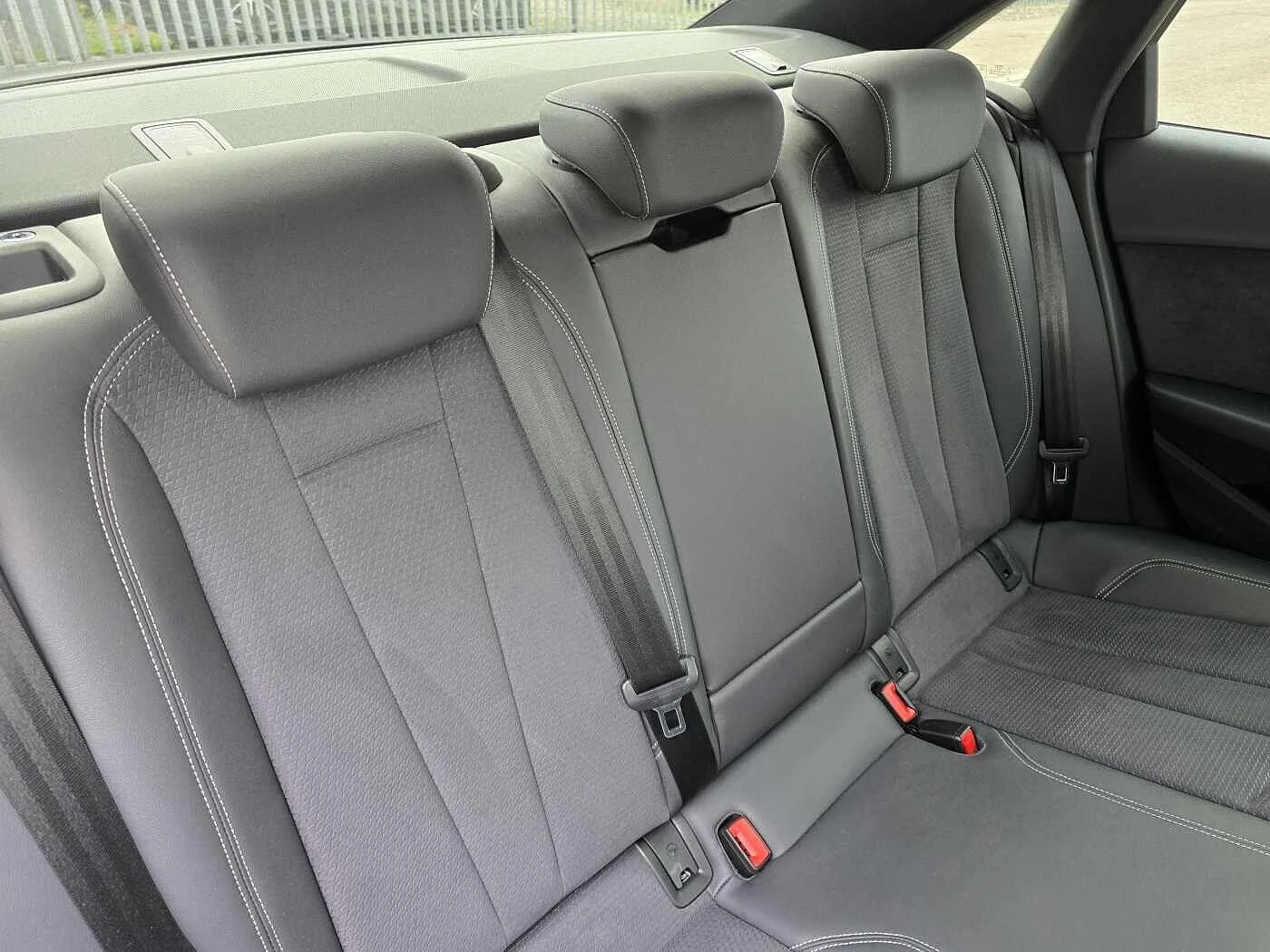 Audi-A4-image-33