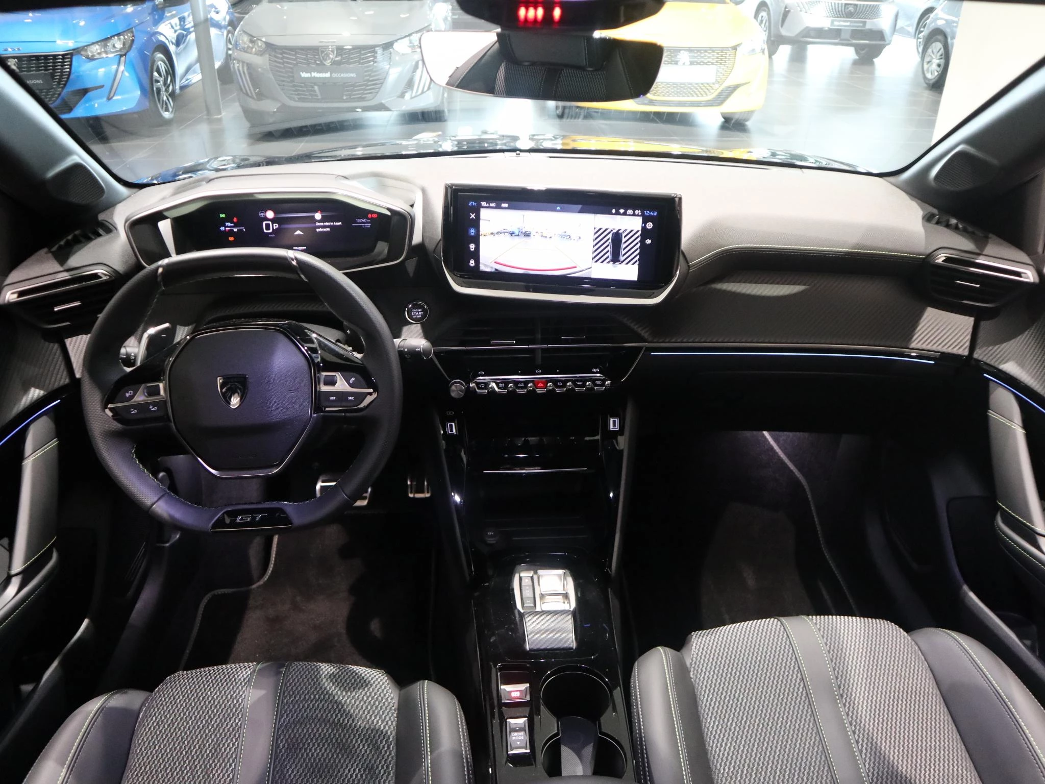 Peugeot-208-image-8