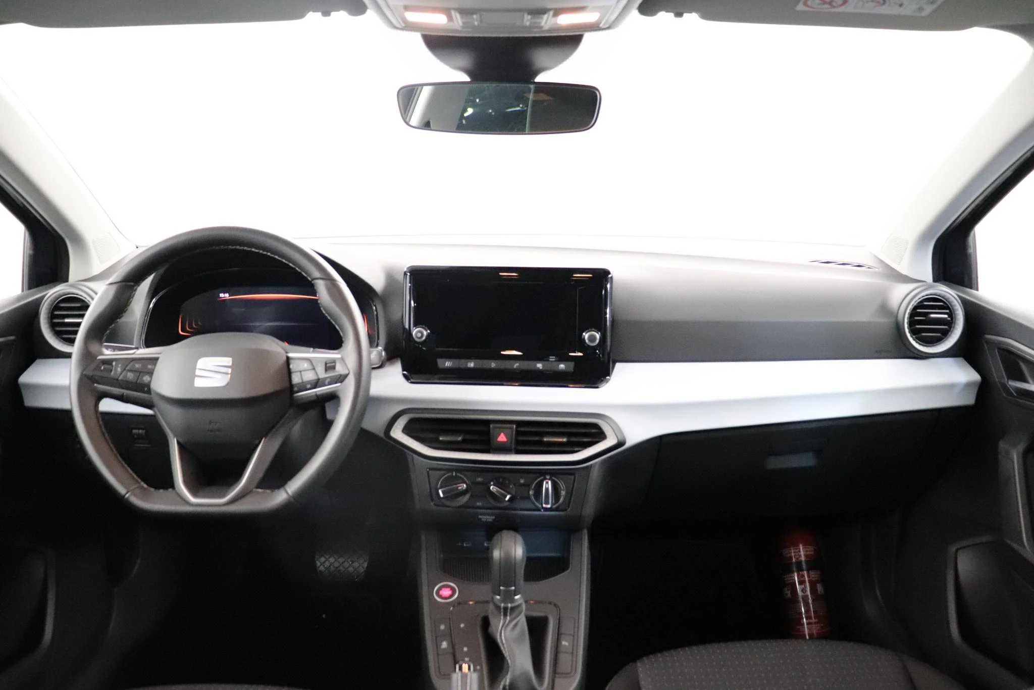 SEAT-Ibiza-image-12