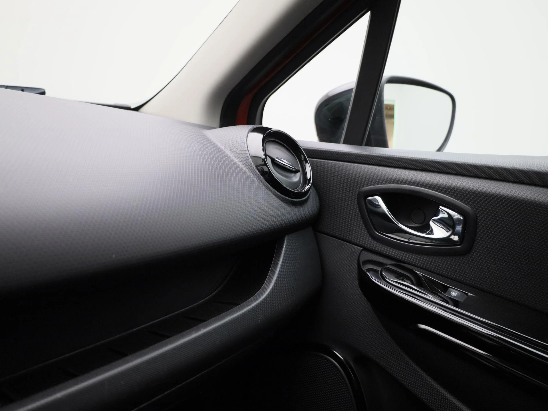 Renault-Clio-image-20