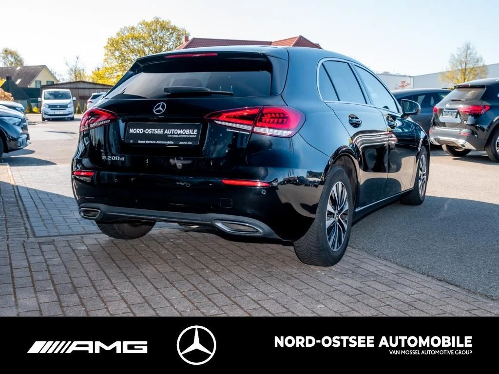 Mercedes-Benz-A-Klasse-image-3