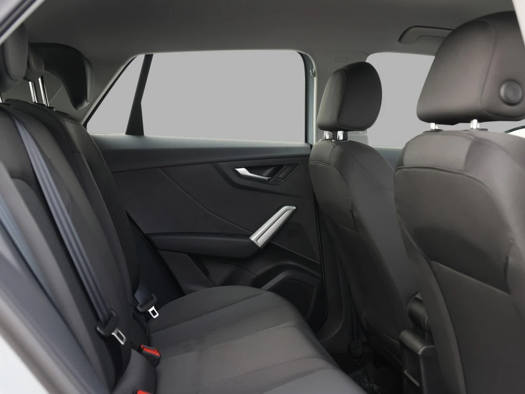 Audi Q2 30 TDI S line