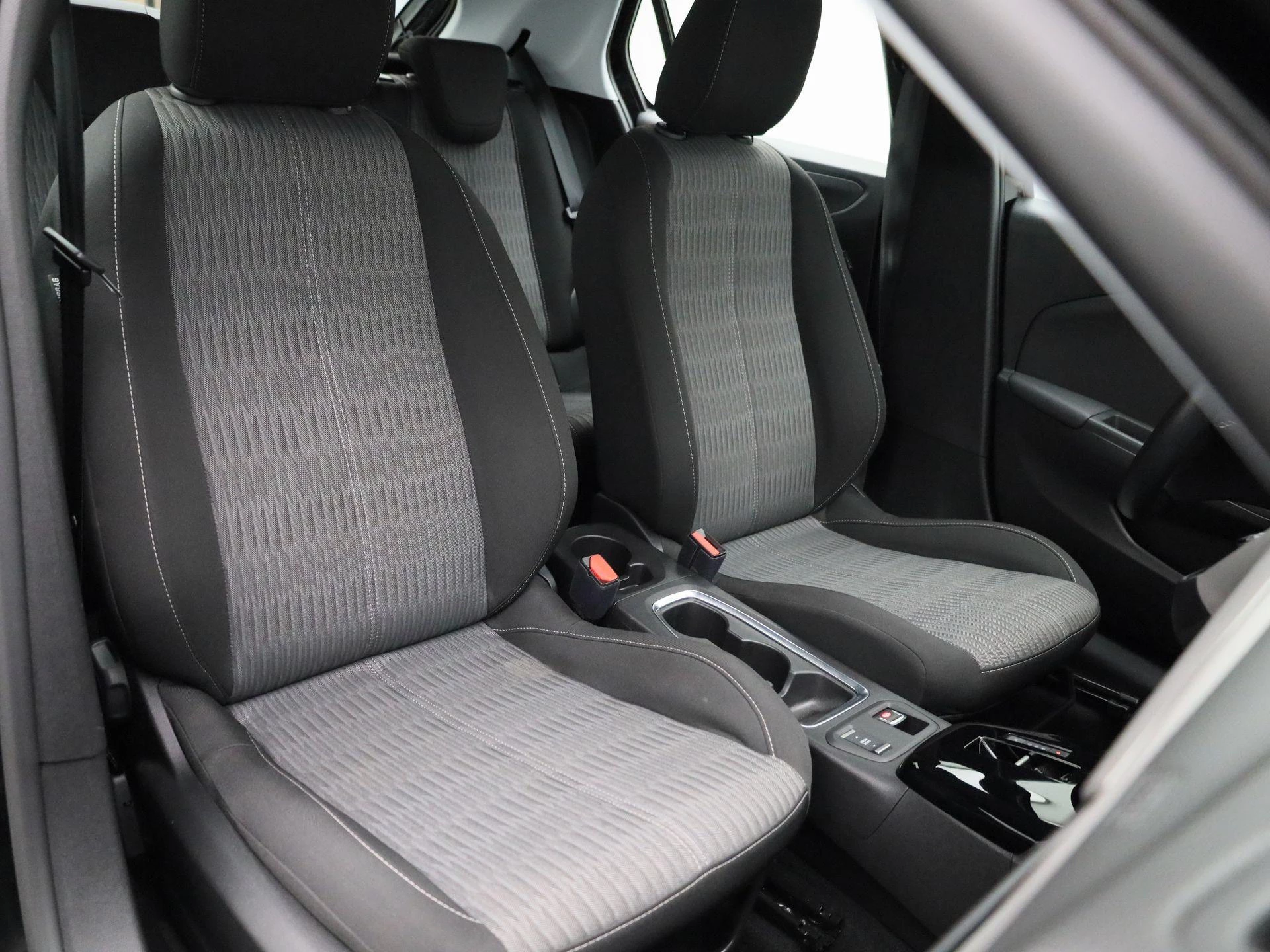 Opel-Corsa-image-35
