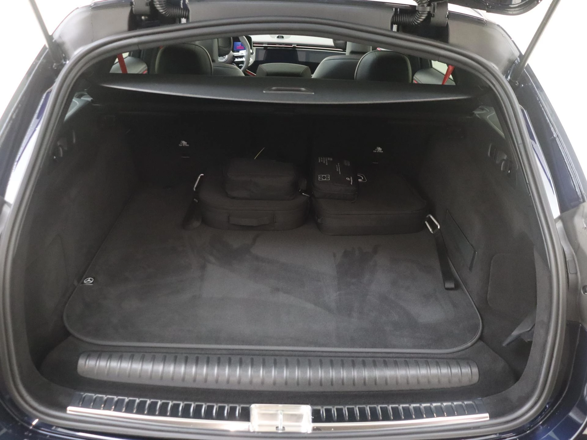 Mercedes-Benz-E-Klasse-image-39