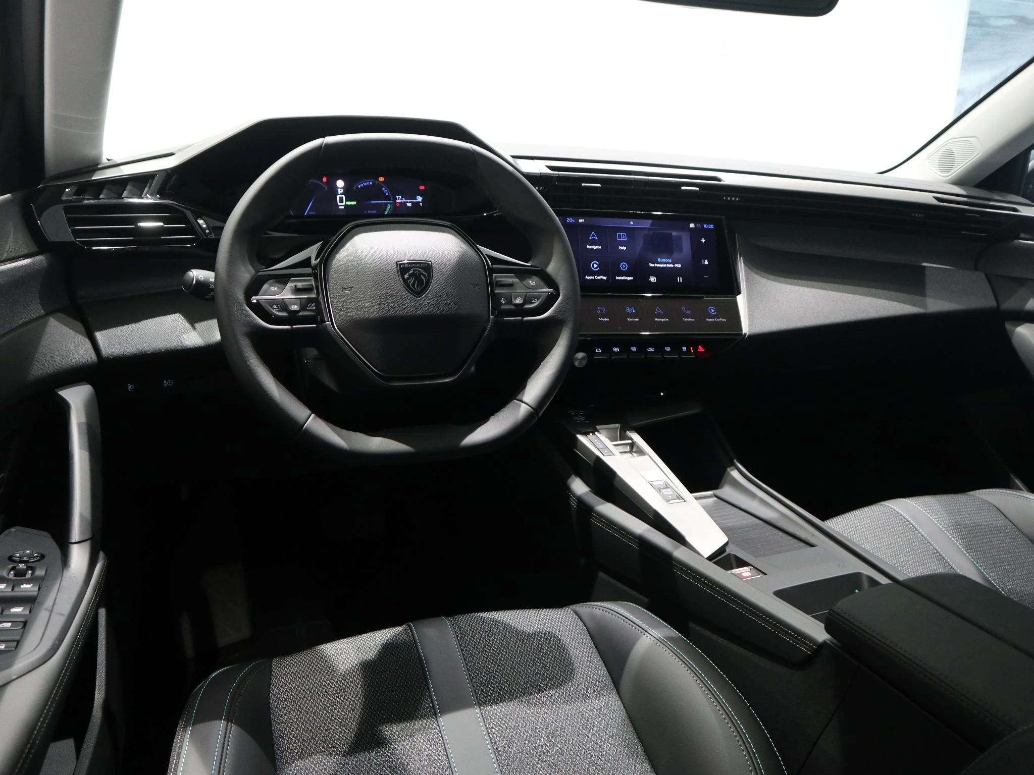 Peugeot-e-308-image-12