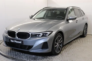 BMW-Série 3-image-0