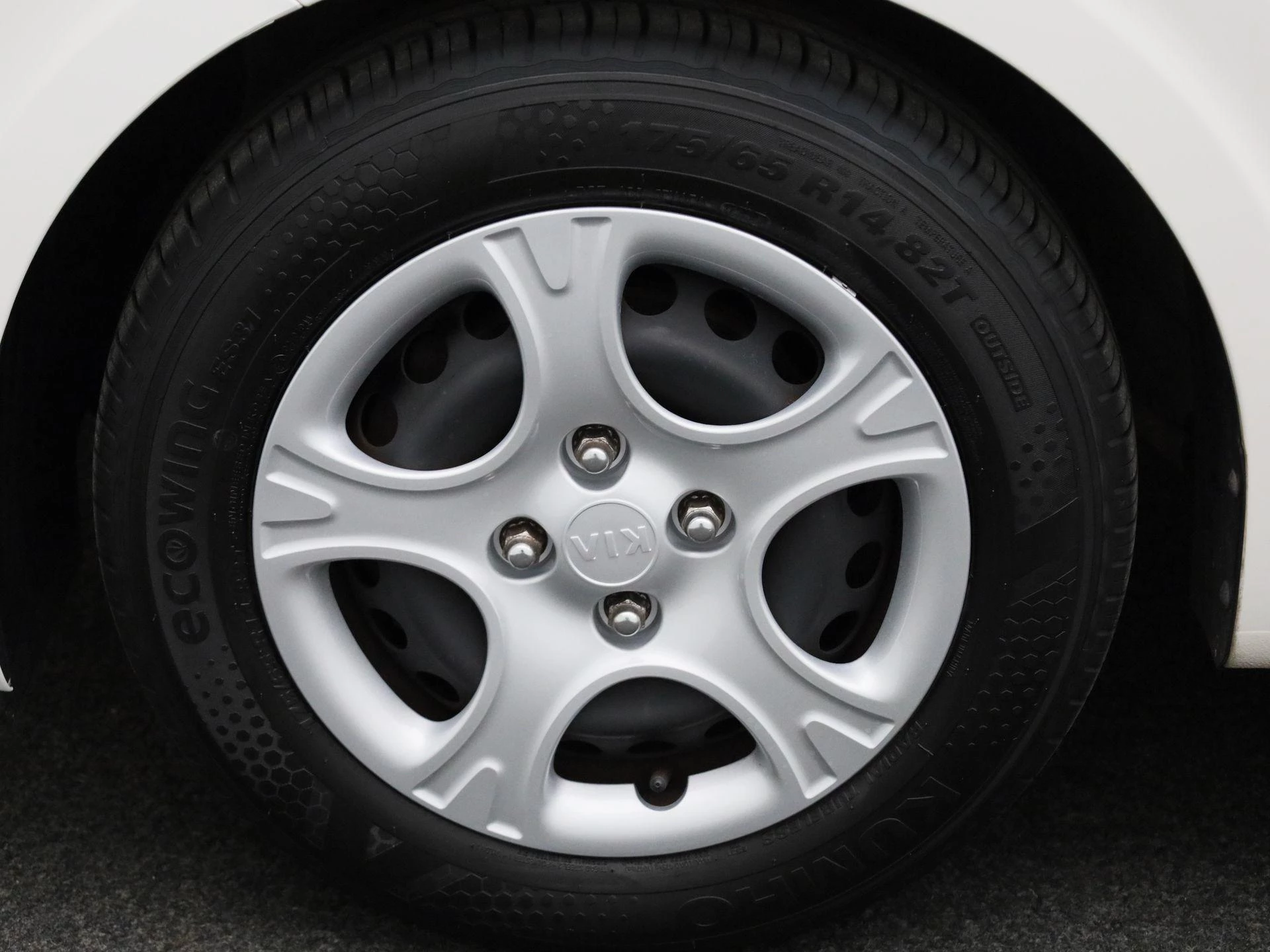 Kia-Picanto-image-11