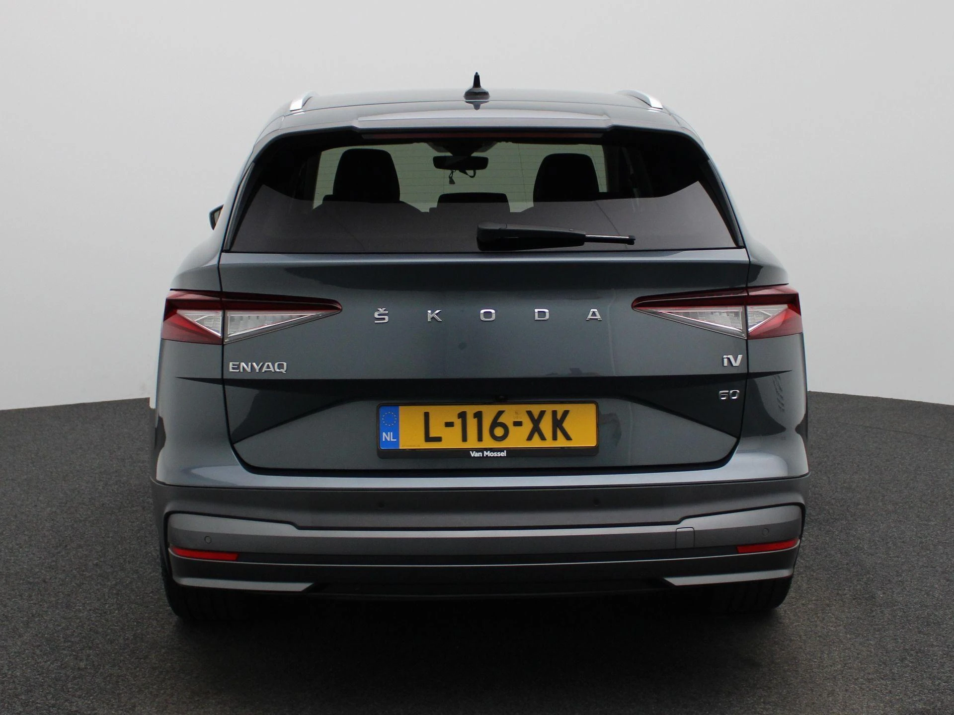 Škoda-Enyaq iV-image-4