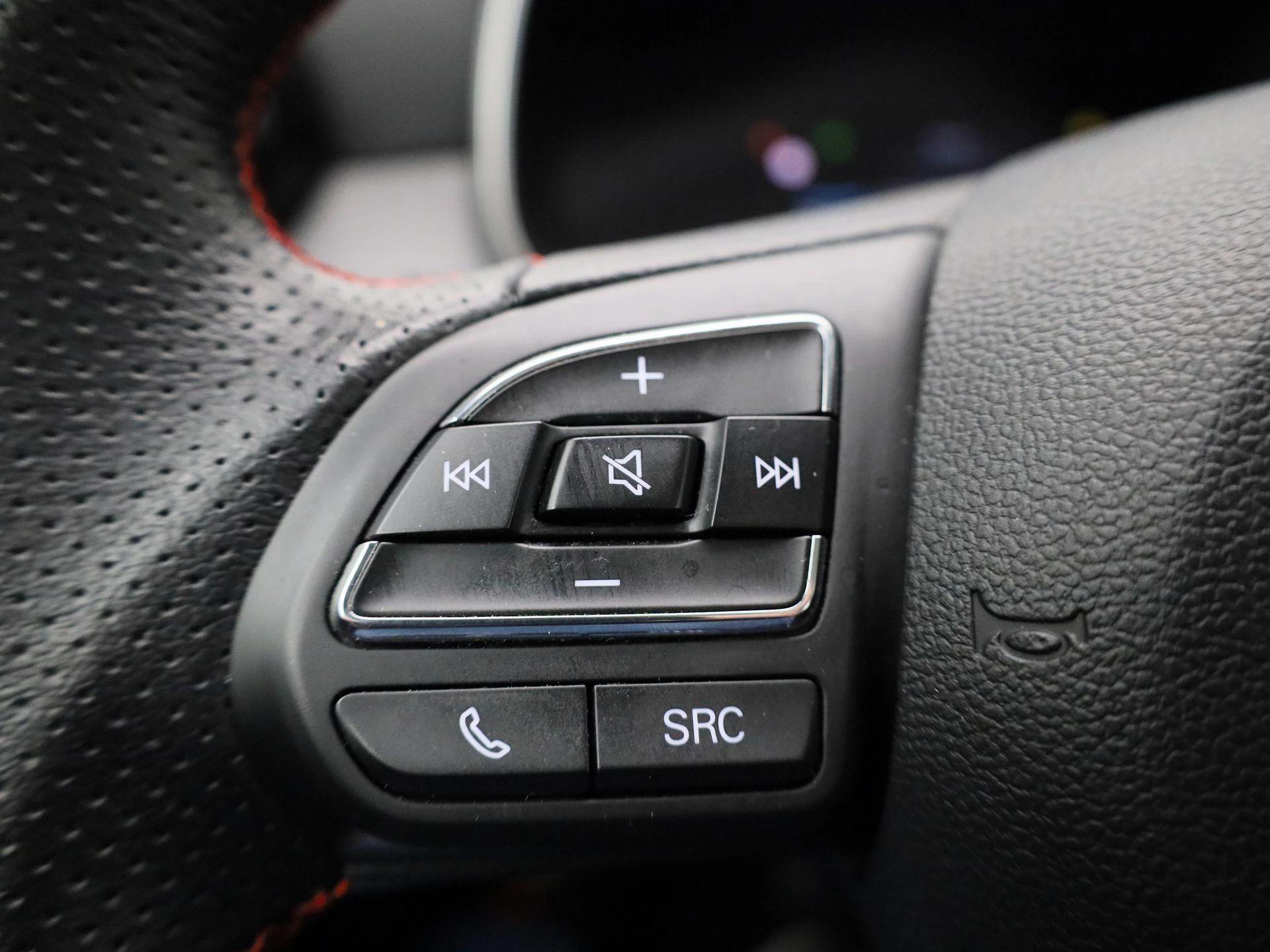 MG-ZS EV-image-18