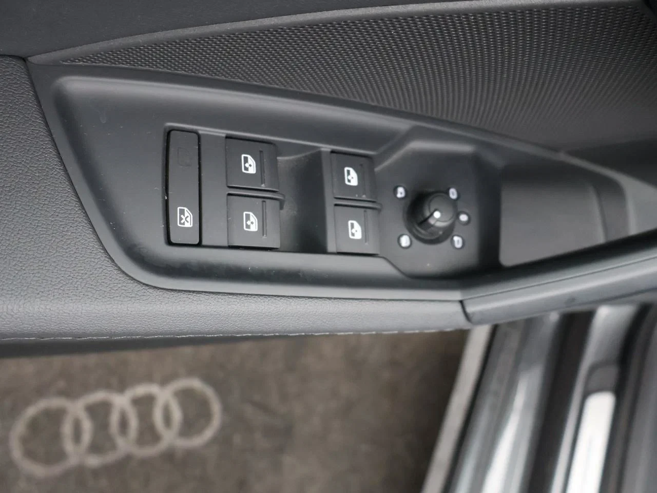 Audi A3 Sportback Audi A3 Sportback Sport Edition 3XS line 30TFSI 110PK *AUTOMAAT*PANODAK*LEDER*SPORTZETELS*PDC*ACC*NAVIAPP-CONNECT*...*