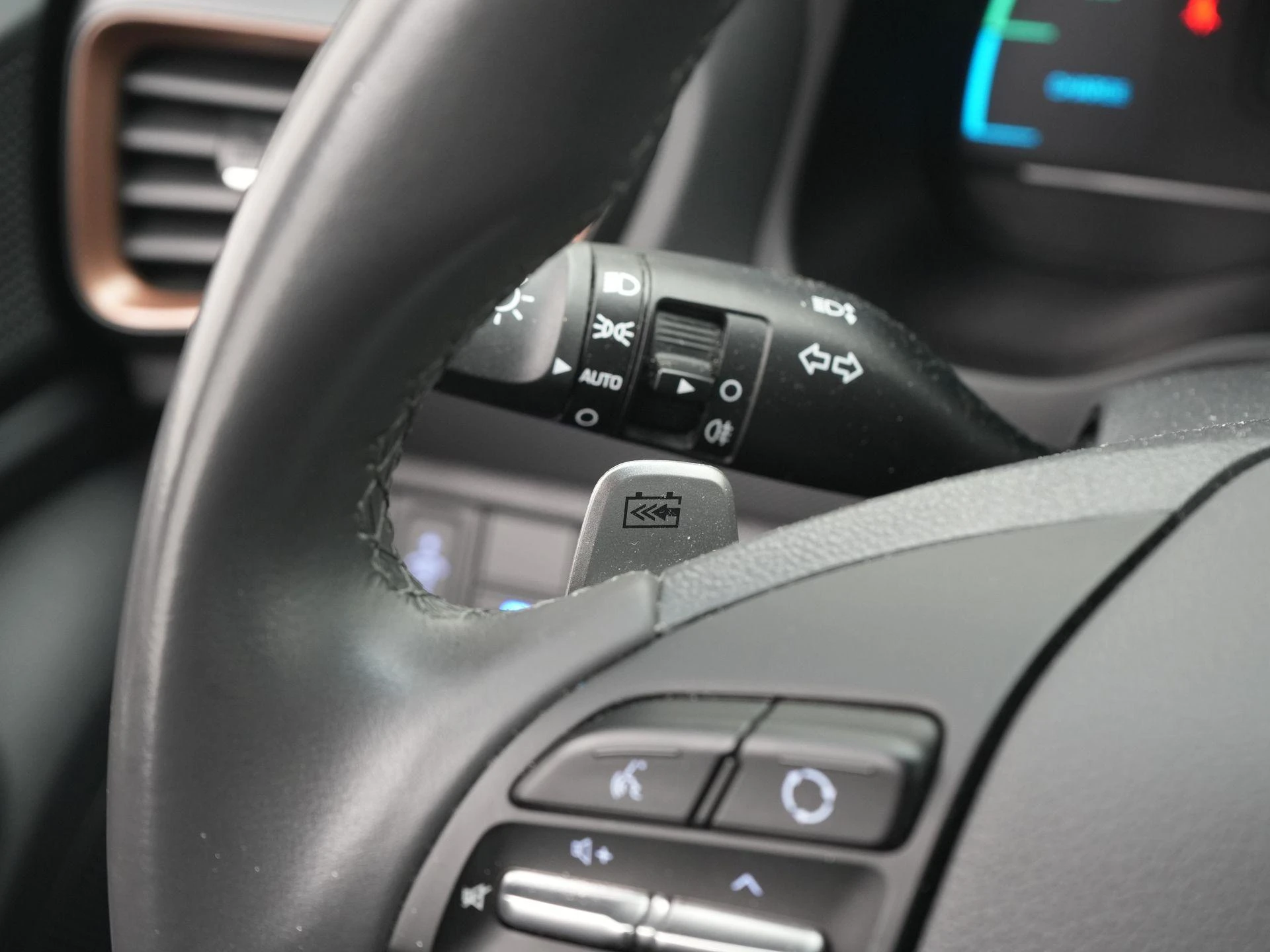 Hyundai-IONIQ-image-25