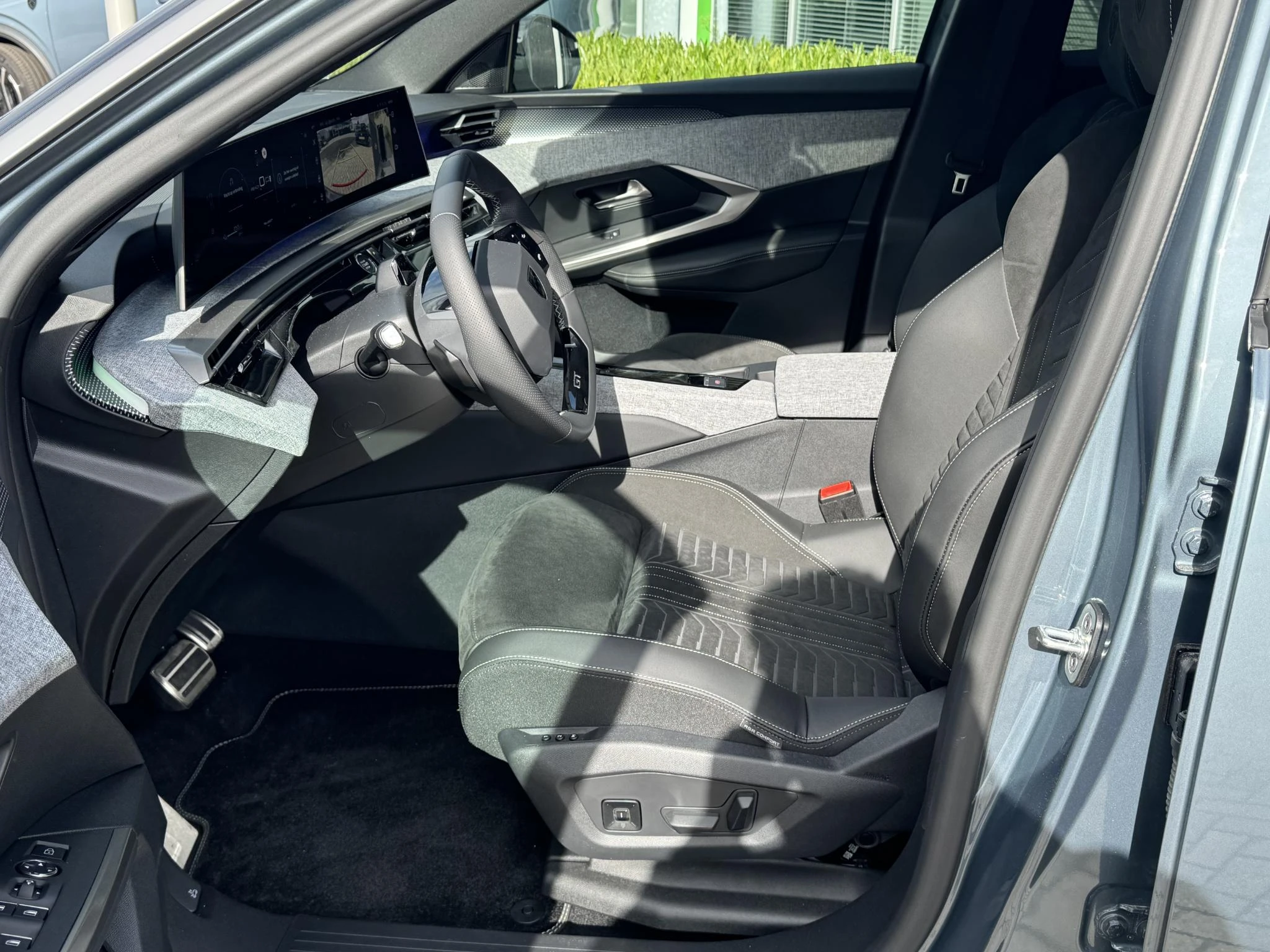 Peugeot-e-3008-image-20