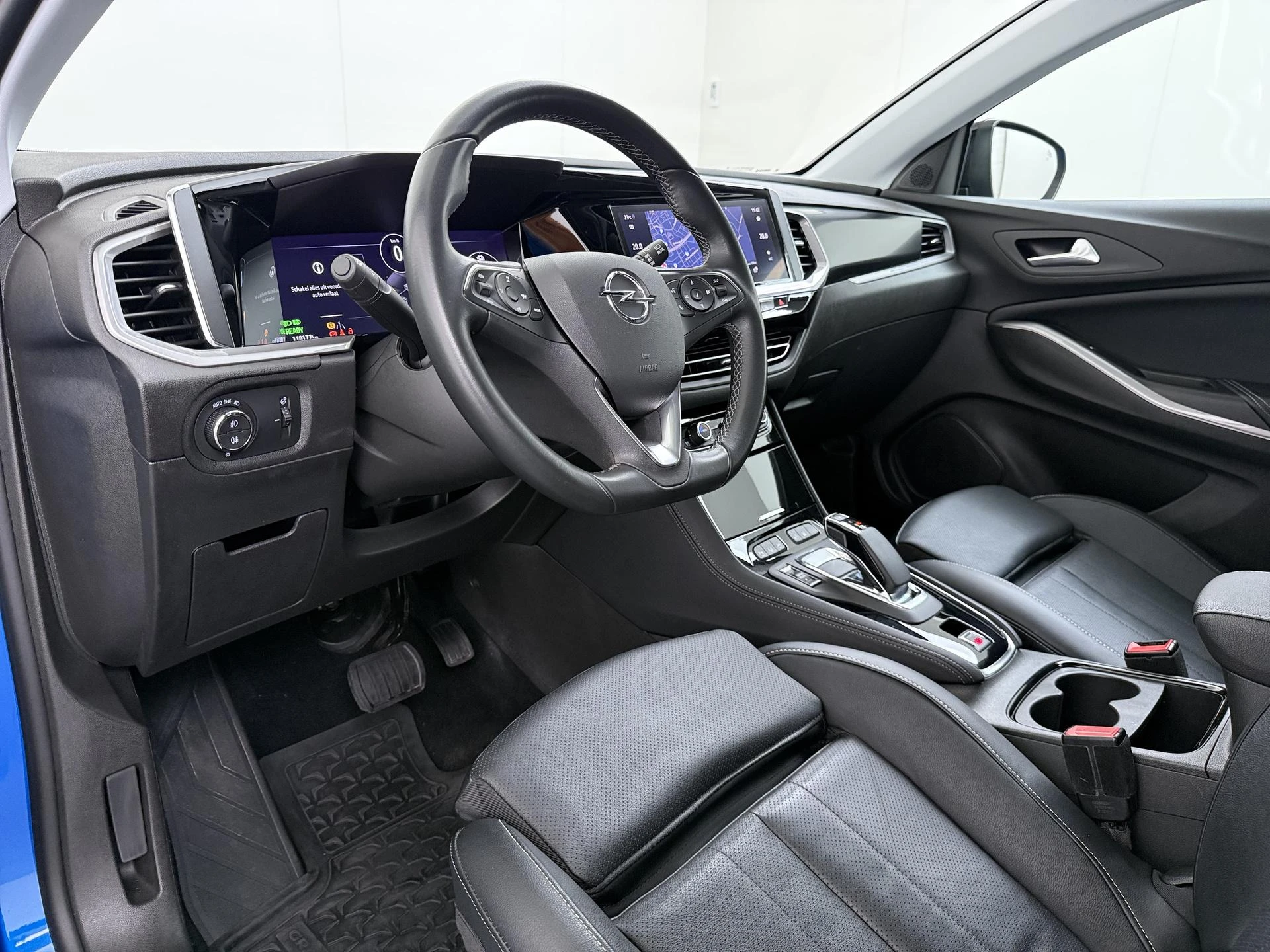 Opel-Grandland-image-12