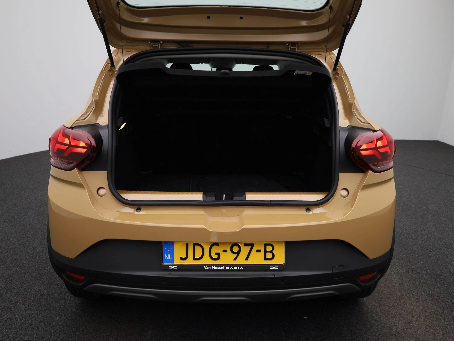 Dacia Sandero Stepway - 13