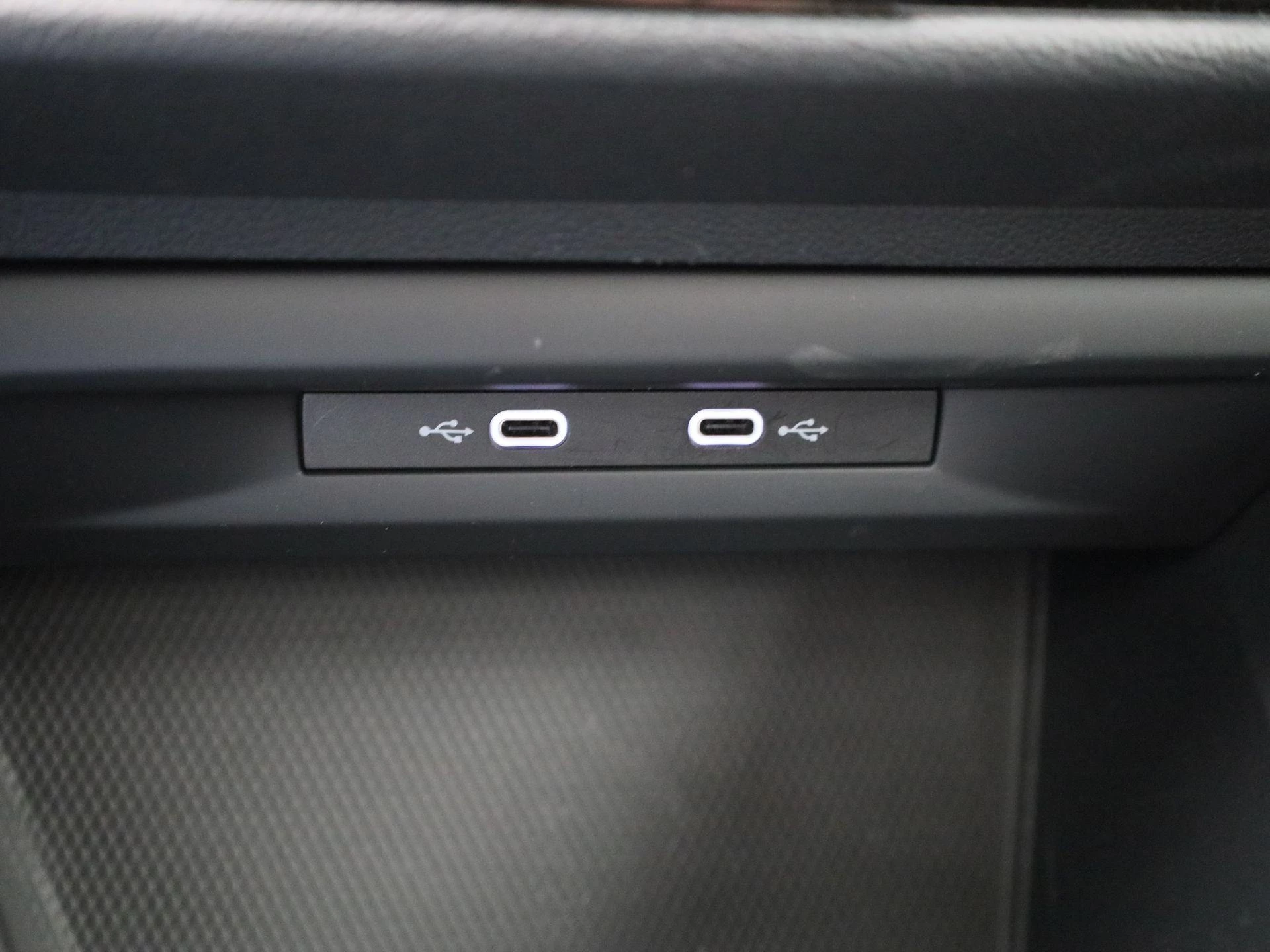 Volkswagen Golf VIII 1.0 eTSI 81kW Life DSG