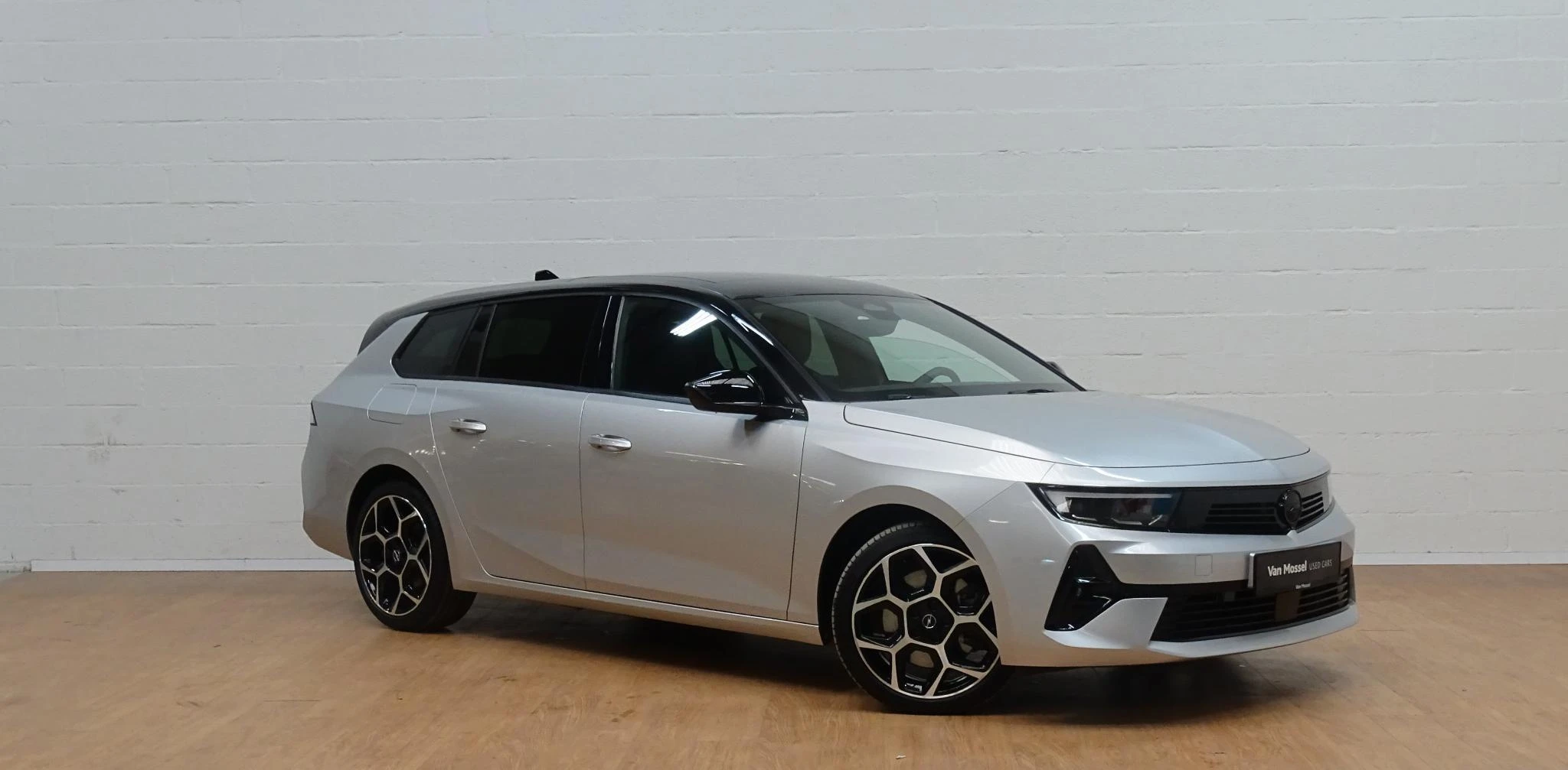 Opel-Astra-image-1