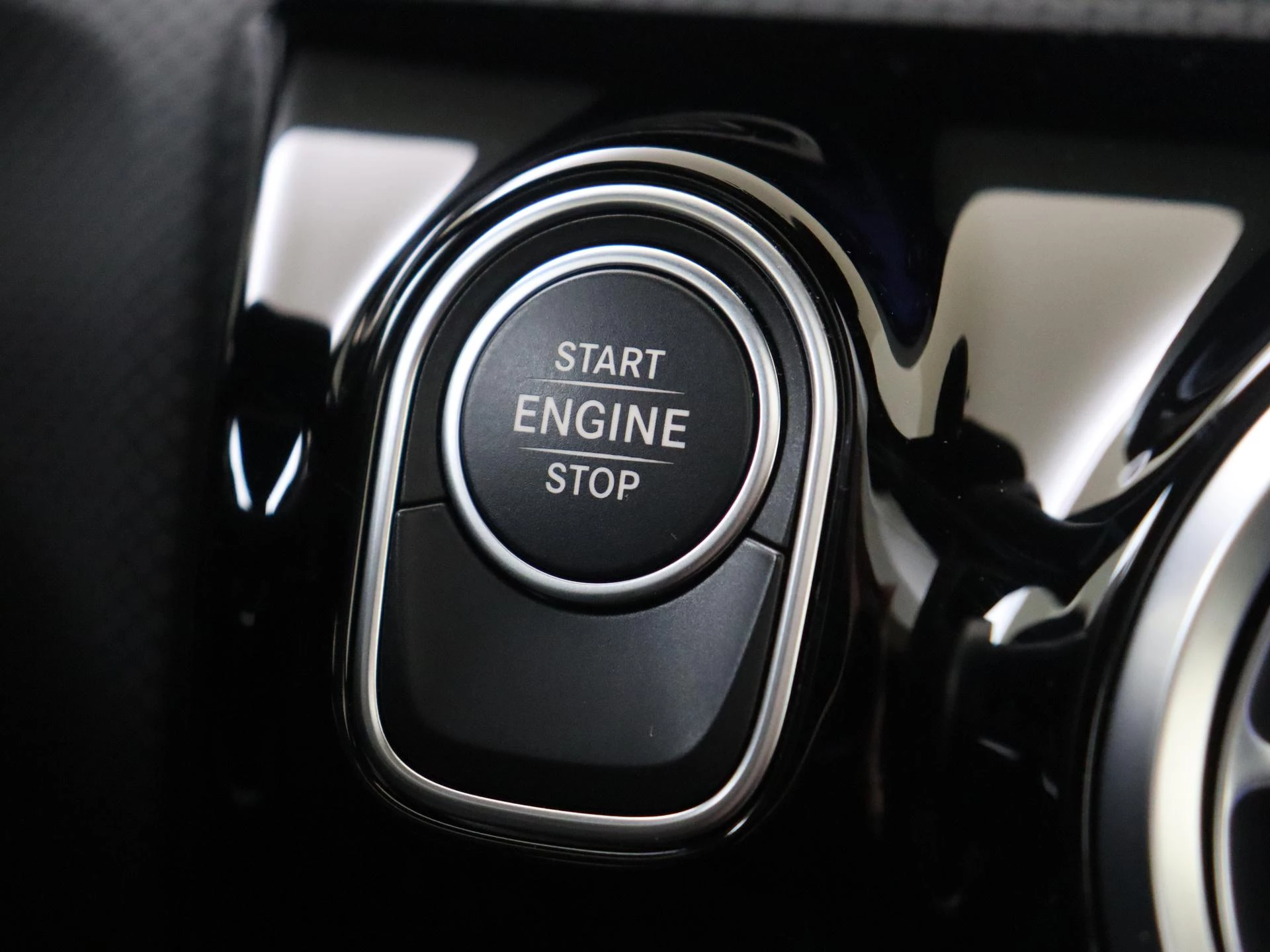 Mercedes-Benz-A-Klasse-image-28