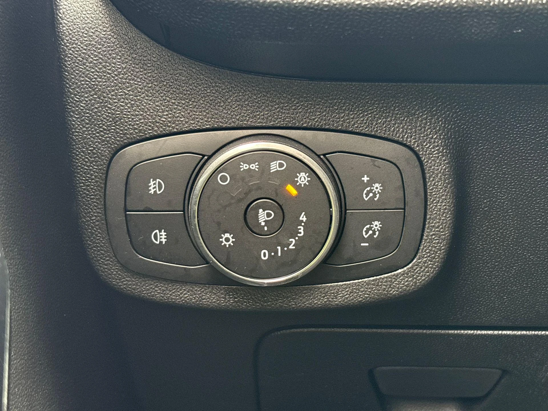 Ford-Fiesta-image-25