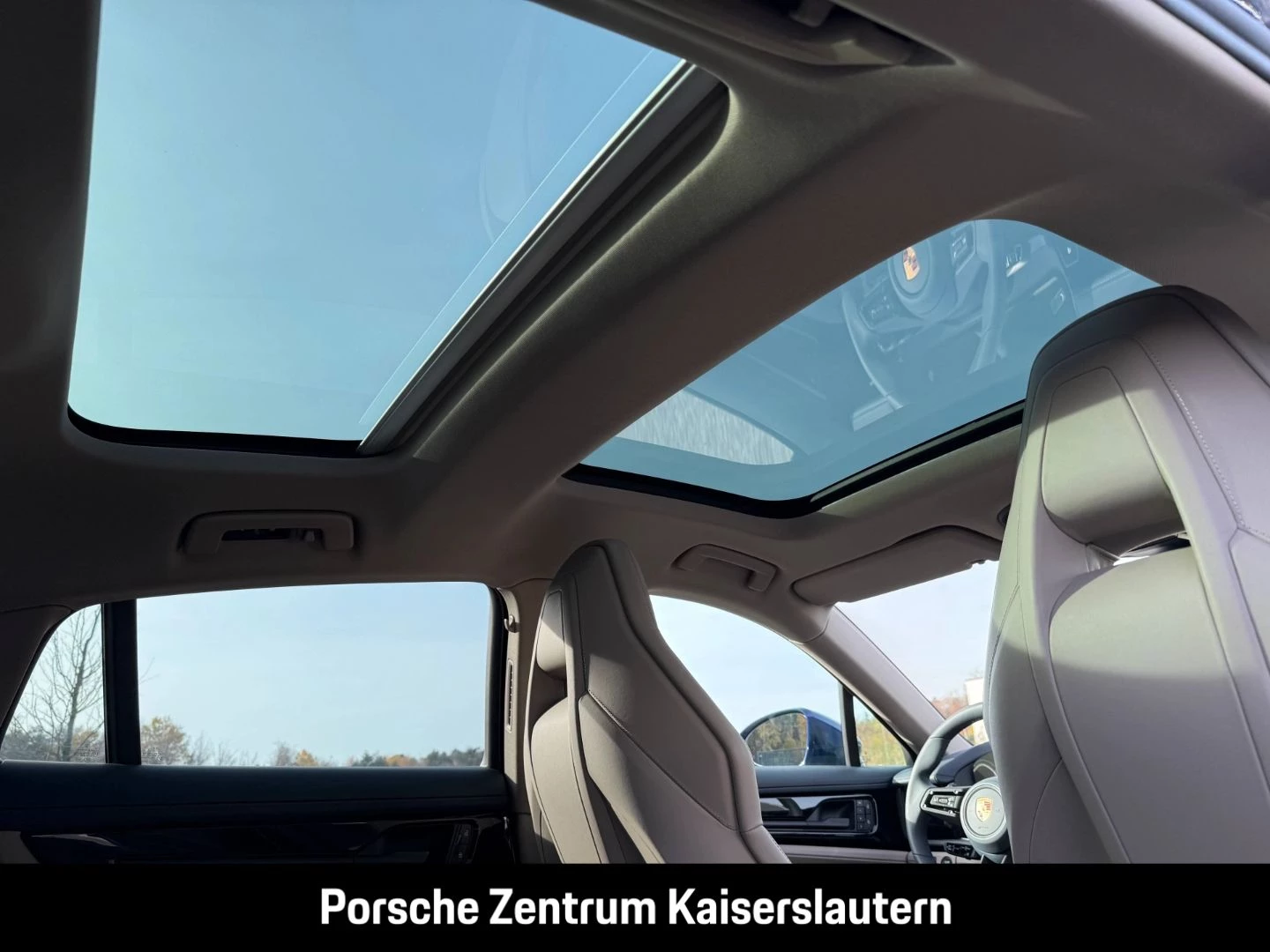 Porsche-Panamera-image-29