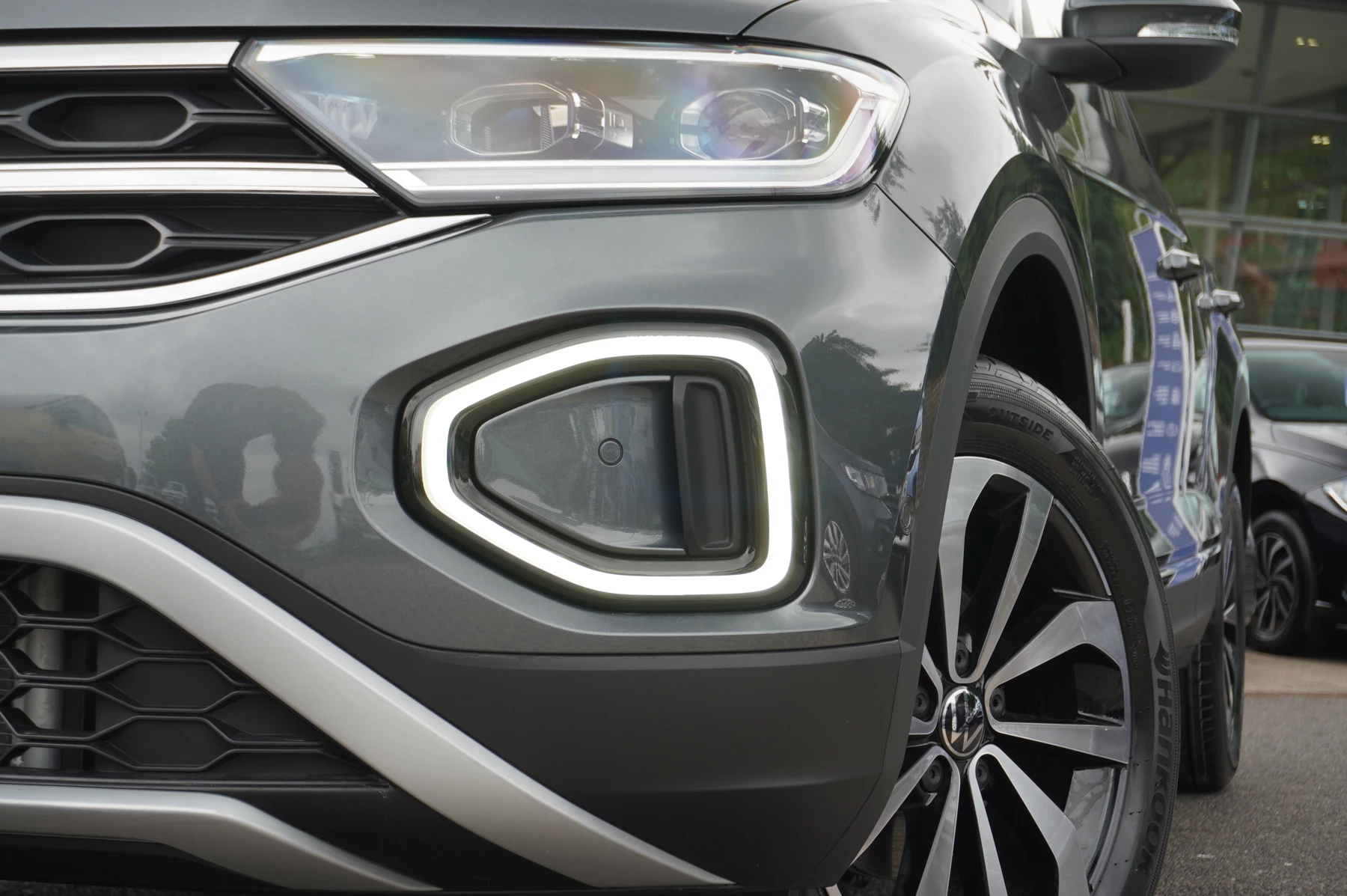 Volkswagen-T-Roc-image-24