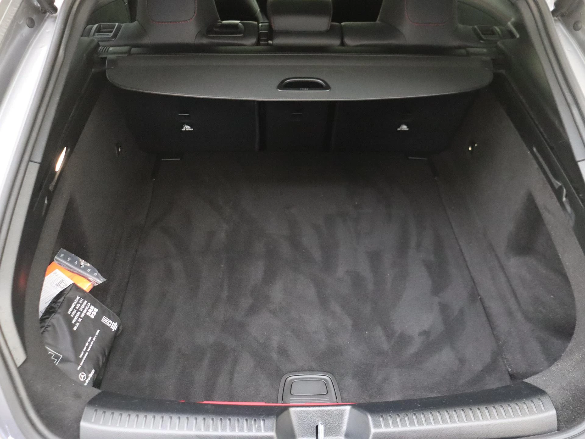Mercedes-Benz-CLA-image-30