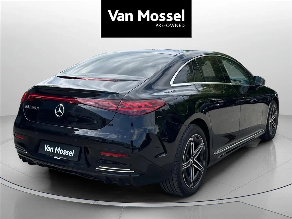 Mercedes-Benz-EQE-image-4