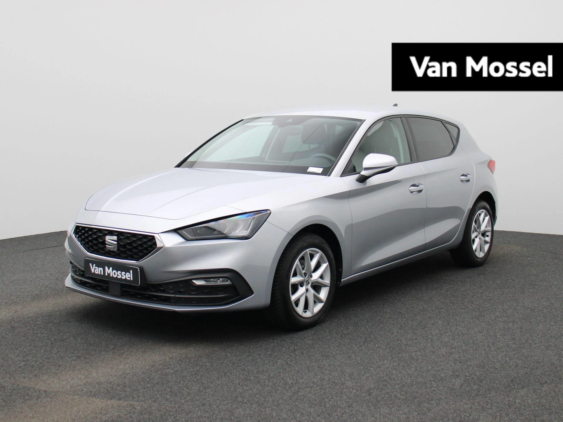 SEAT-Leon-image-0