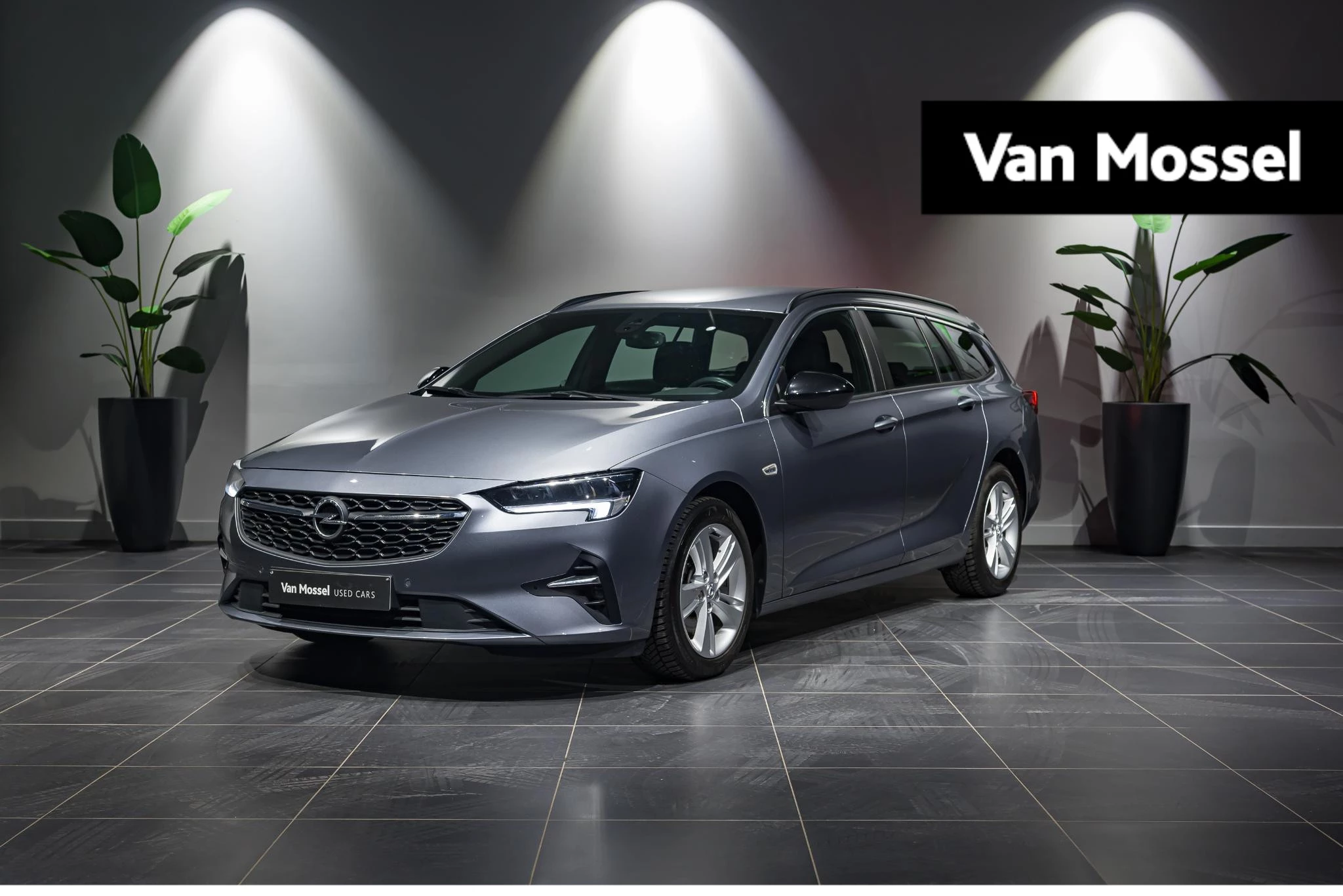Opel-Insignia-image-0