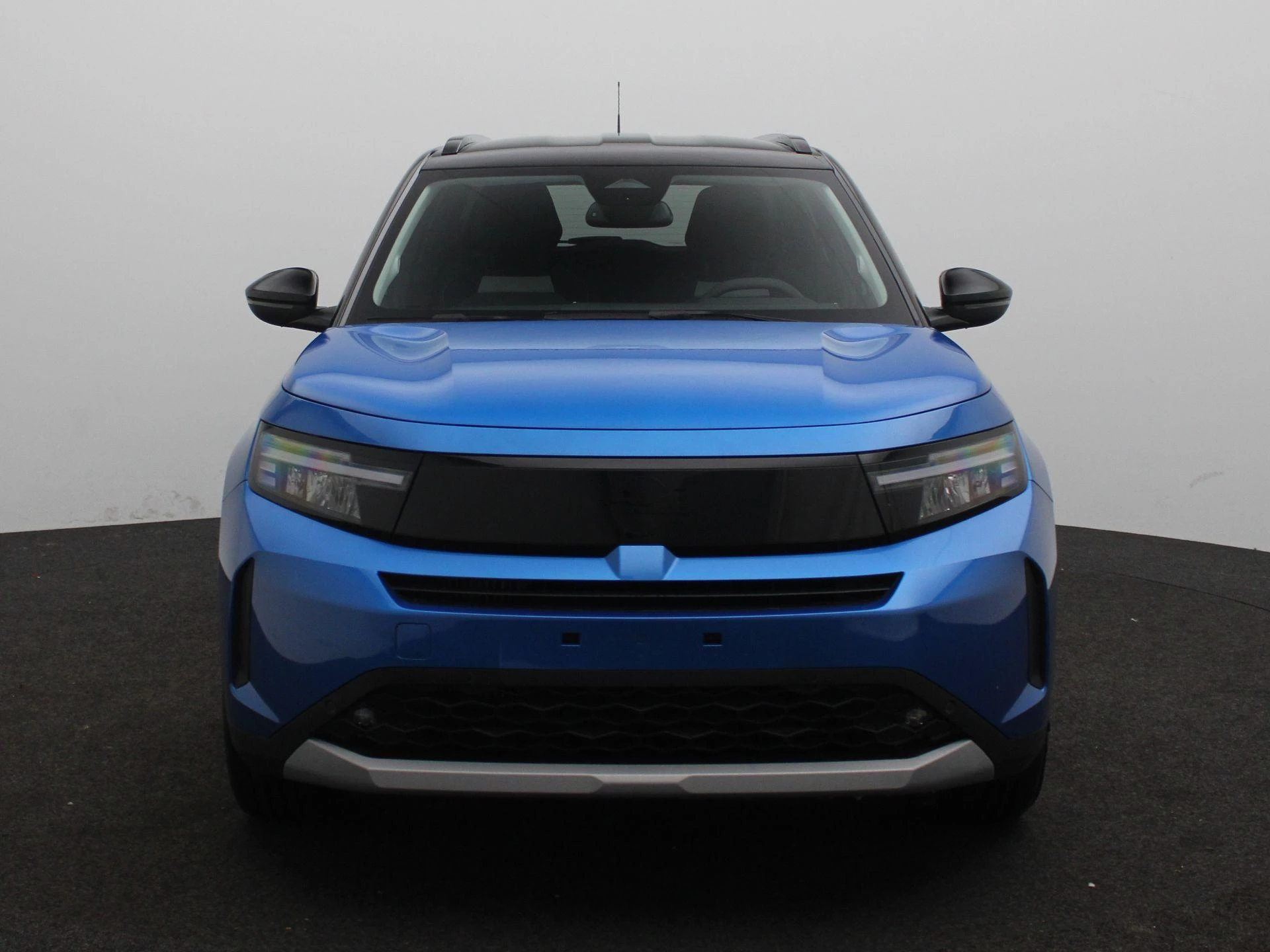 Opel-Frontera-image-2