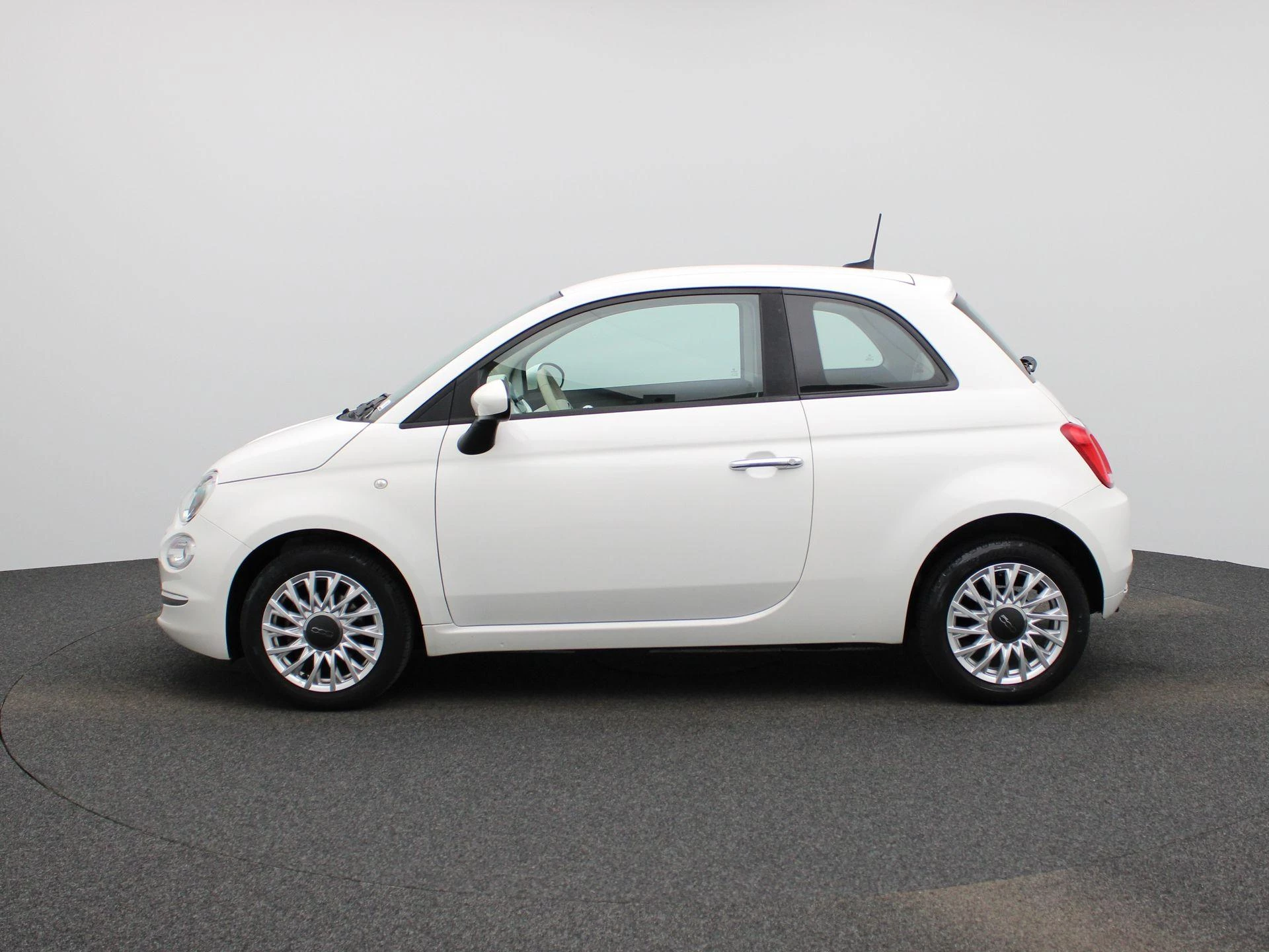 Fiat-500-image-3