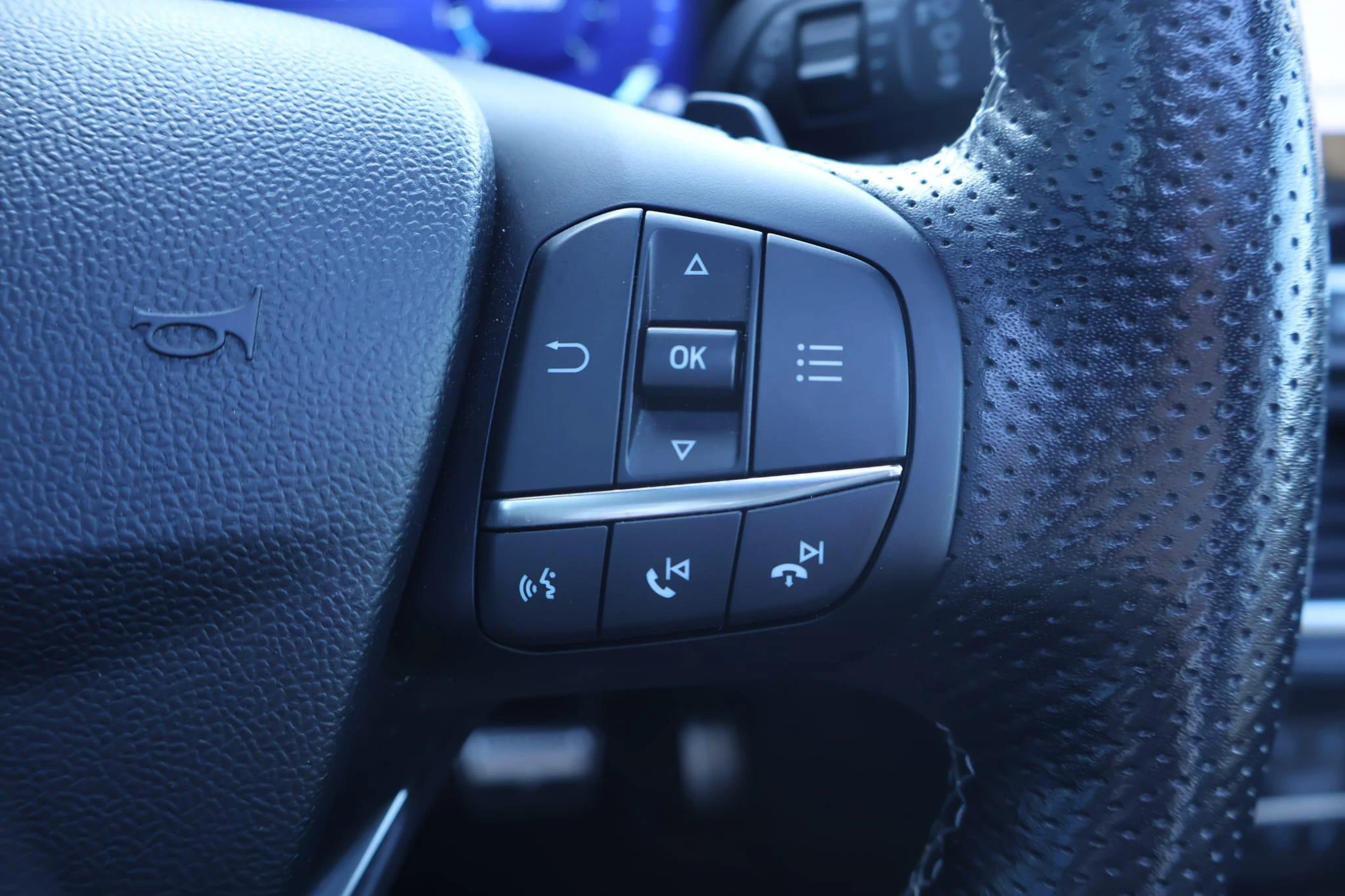 Ford-Puma-image-16