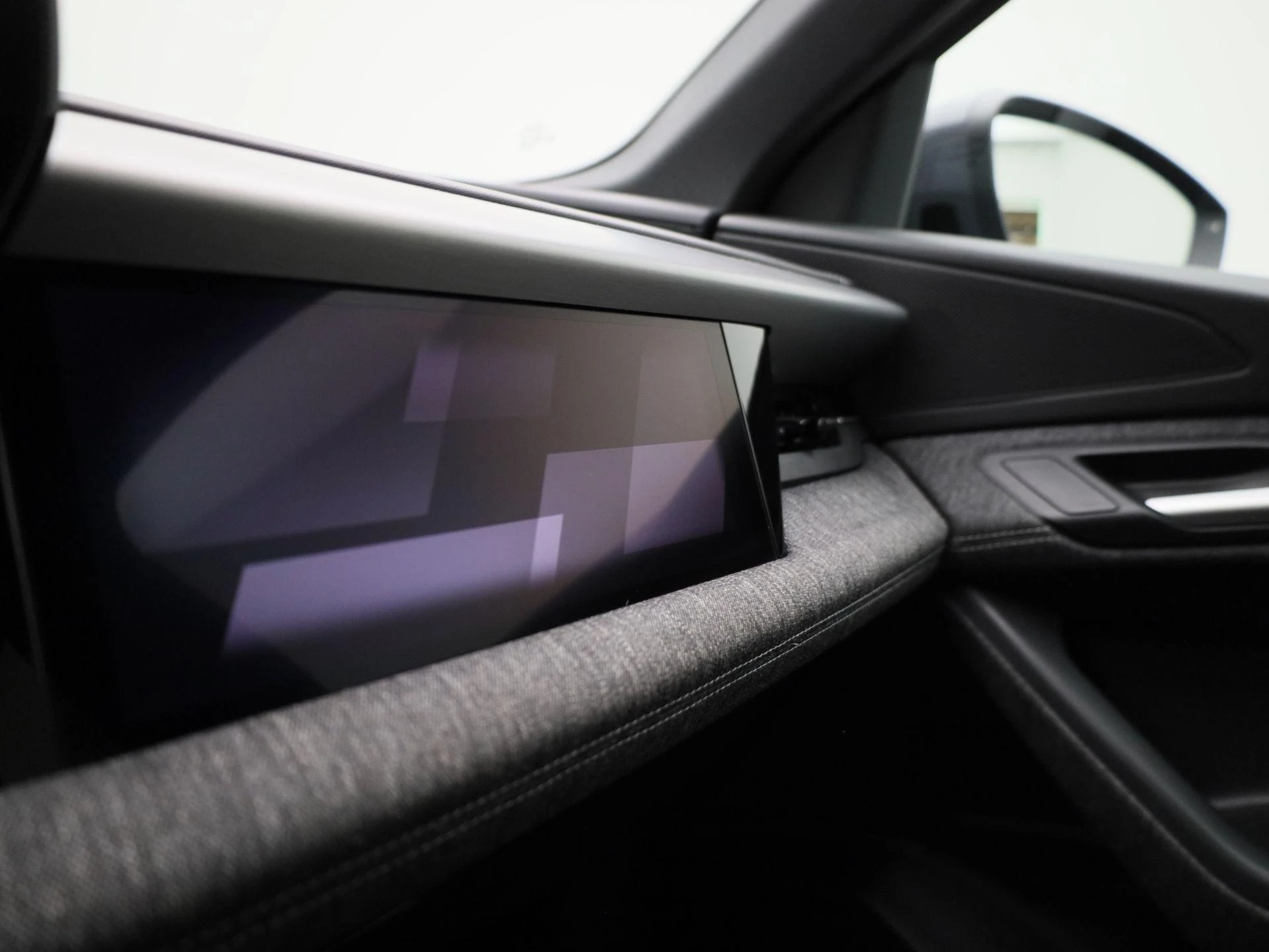Audi-Q6 e-tron-image-24