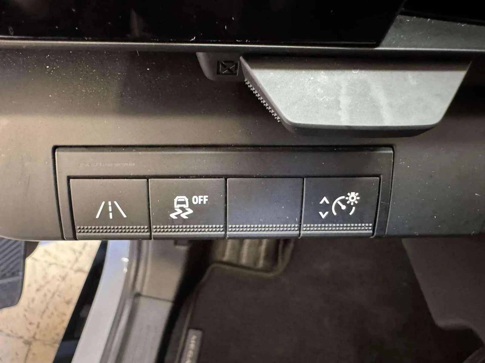 Renault-Megane E-Tech-image-20